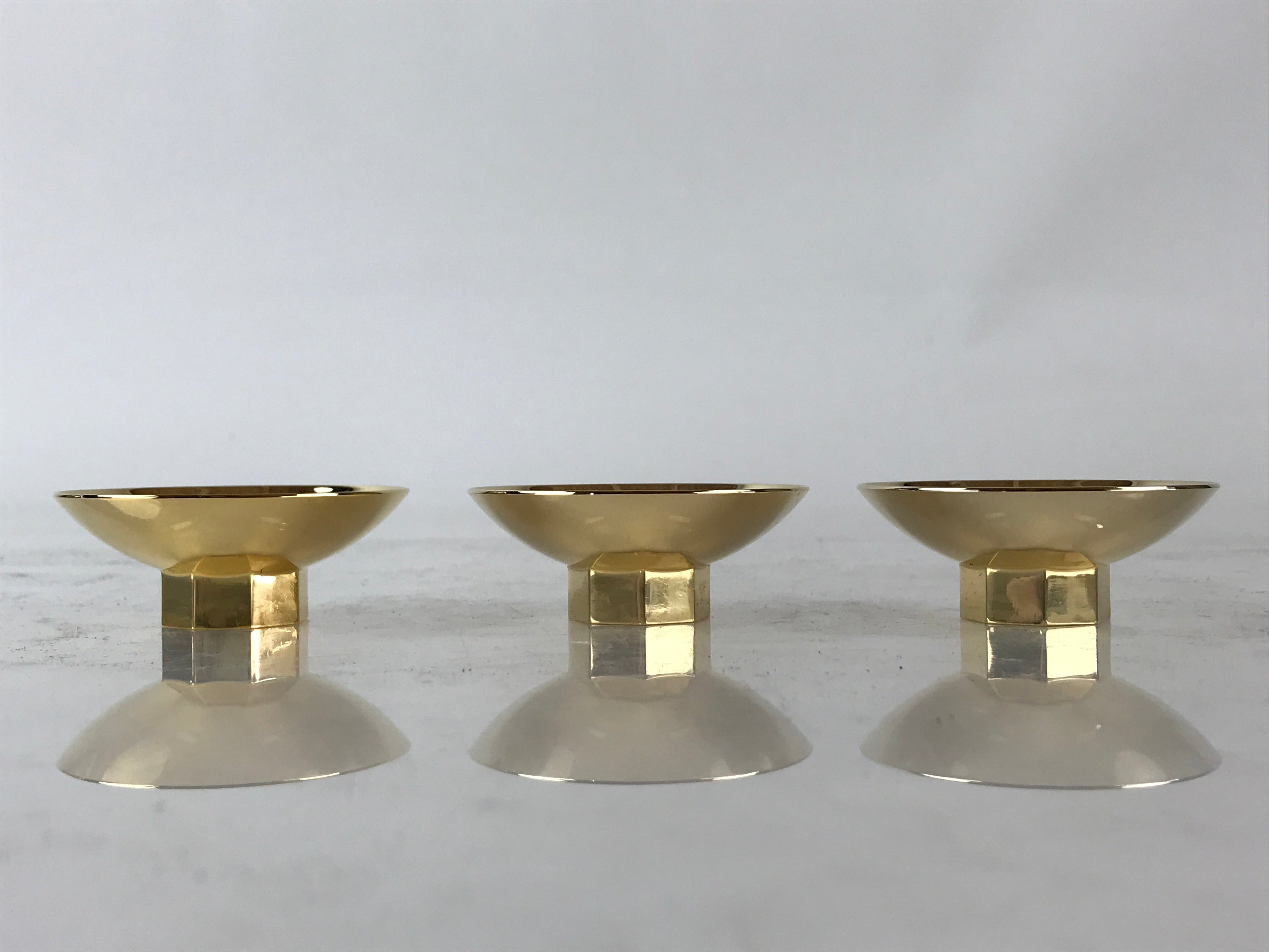 Japanese 24K GP Gold Plated Drinking Sake Cup Vtg Hoju-Hai Metal Sakazuki PX672