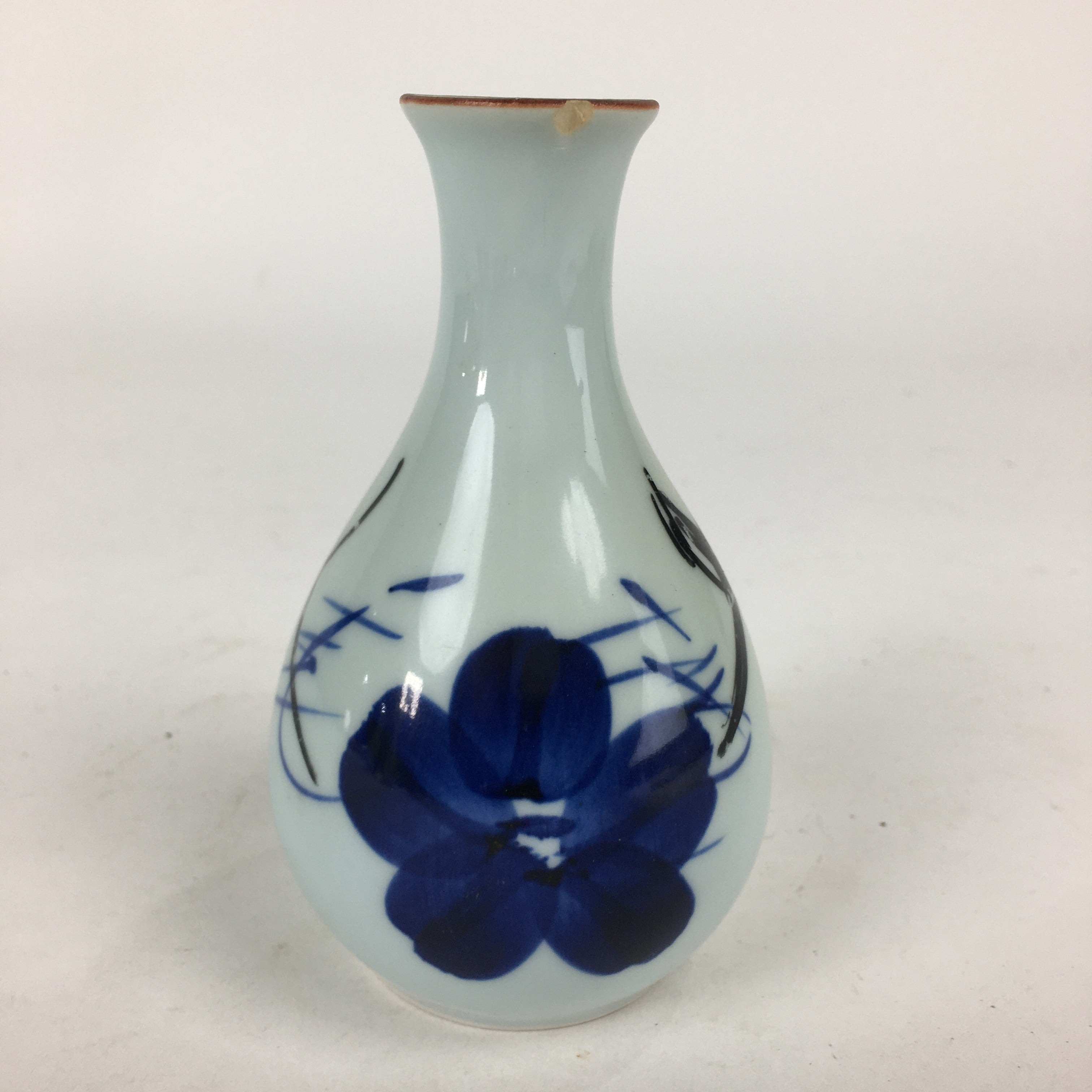 Japanese Arita Ware Porcelain Sake Bottle Vtg Blue Flower White Tokkuri TS339