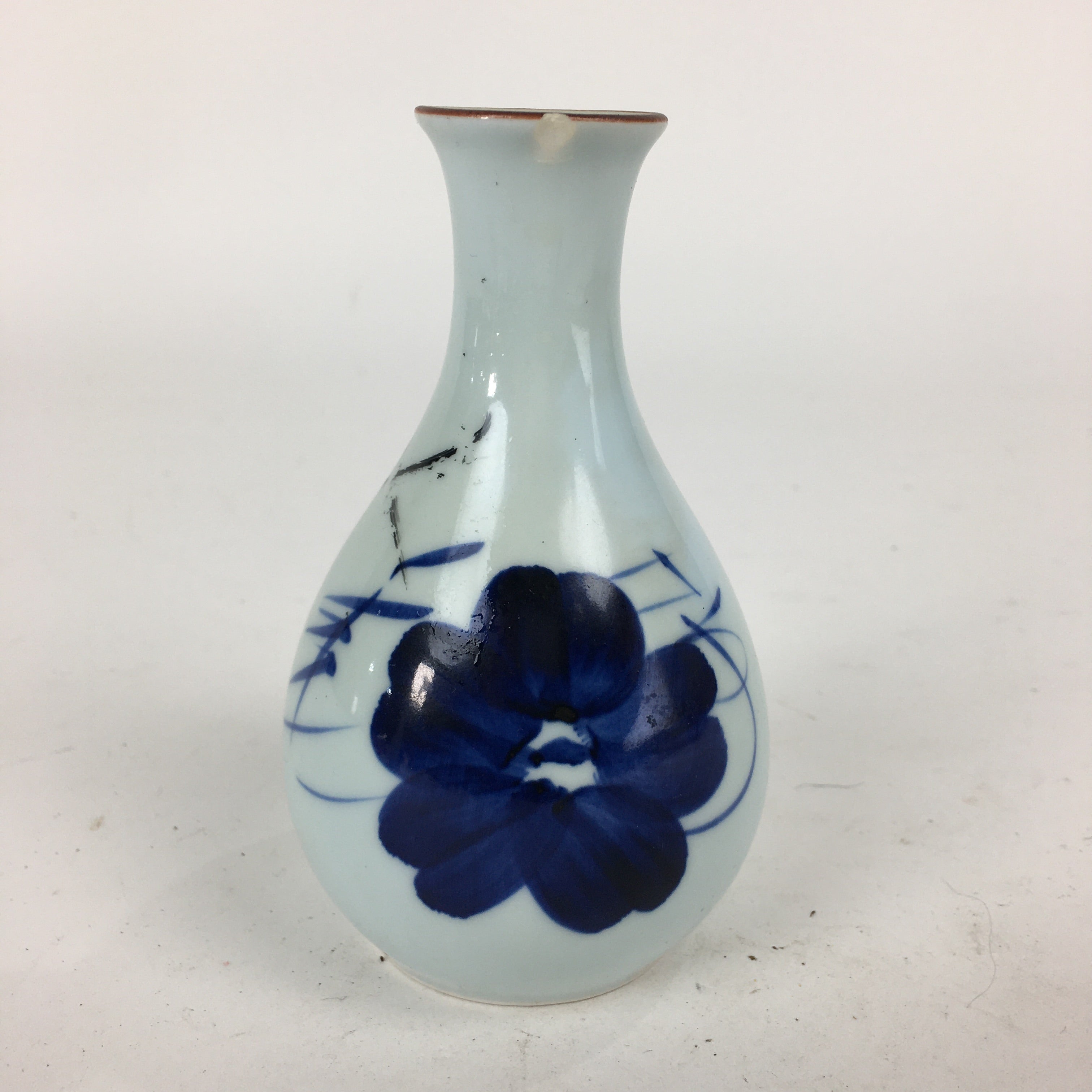 Japanese Arita Ware Porcelain Sake Bottle Vtg Blue Flower White Tokkuri TS340