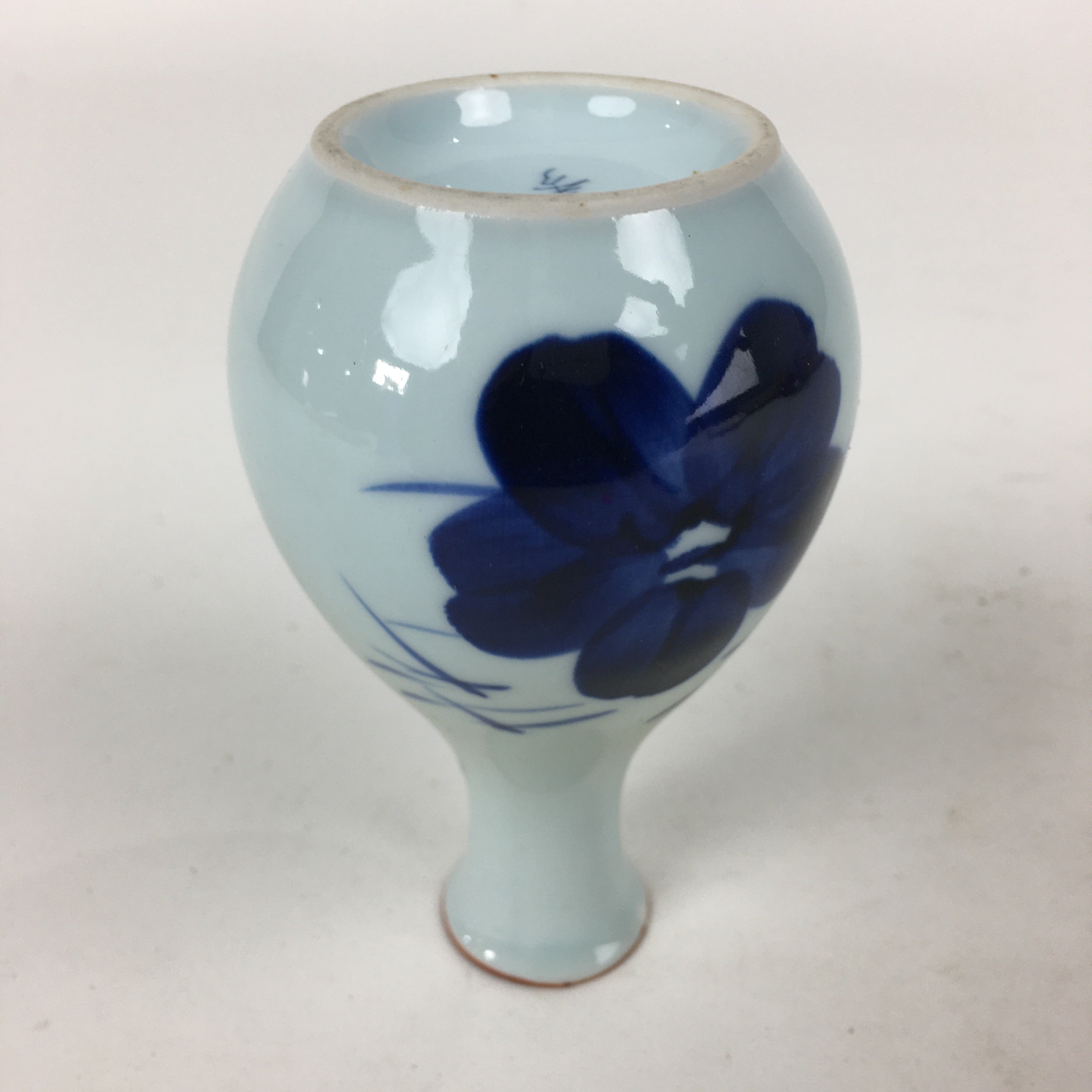 Japanese Arita Ware Porcelain Sake Bottle Vtg Blue Flower White Tokkuri TS341
