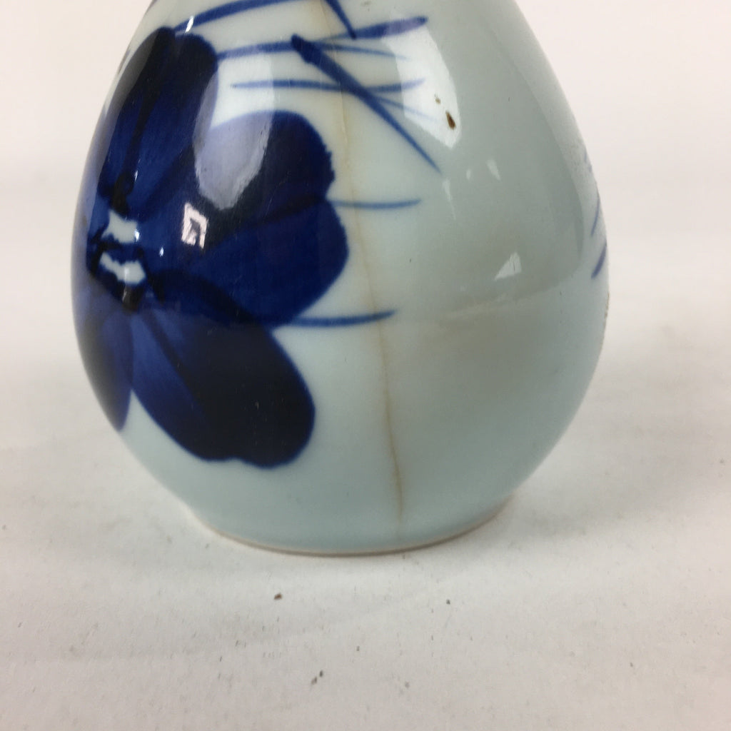 Japanese Arita Ware Porcelain Sake Bottle Vtg Blue Flower White Tokkuri TS341