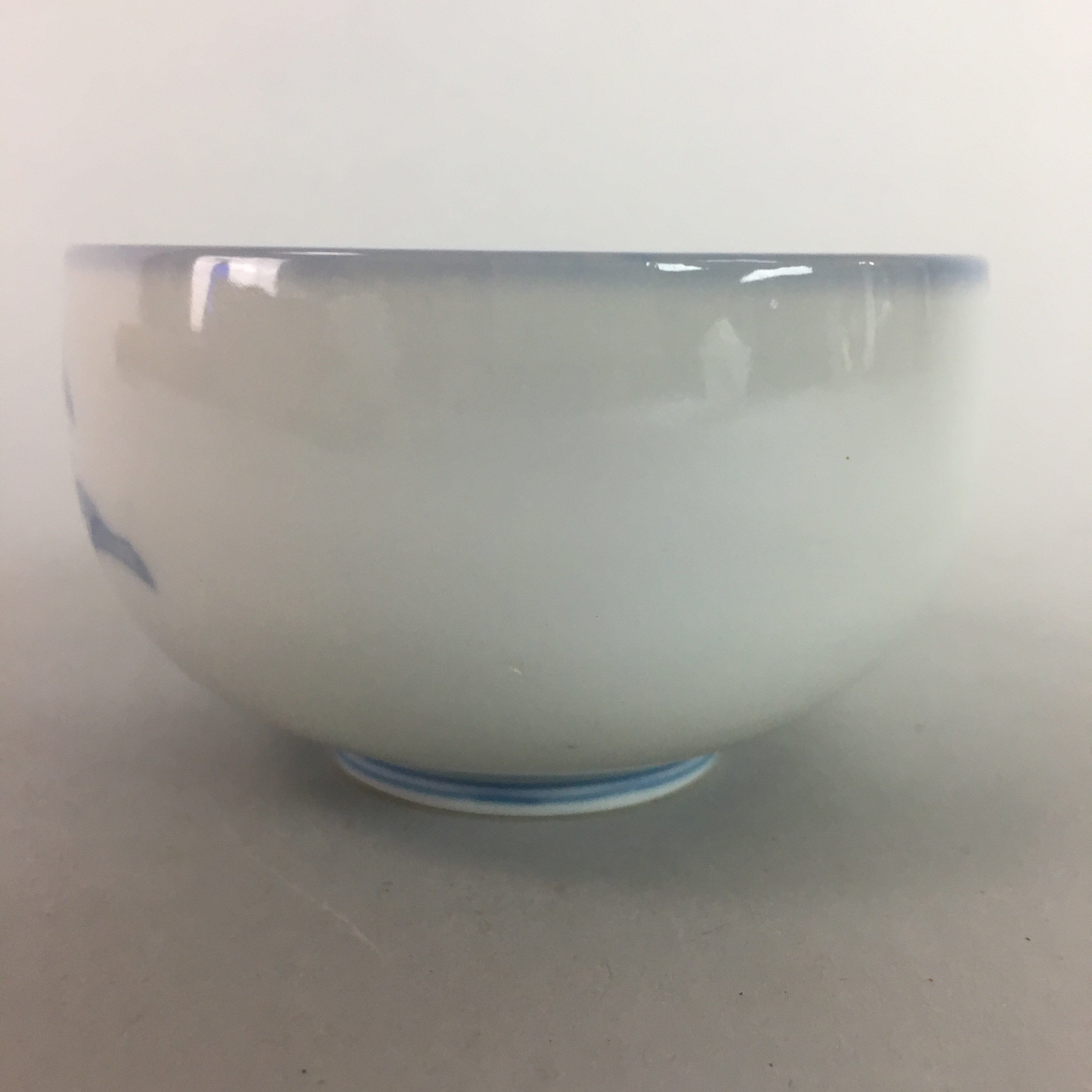 Japanese Arita ware Porcelain Teacup Vtg Yunomi Floral White Signed Sencha QT30