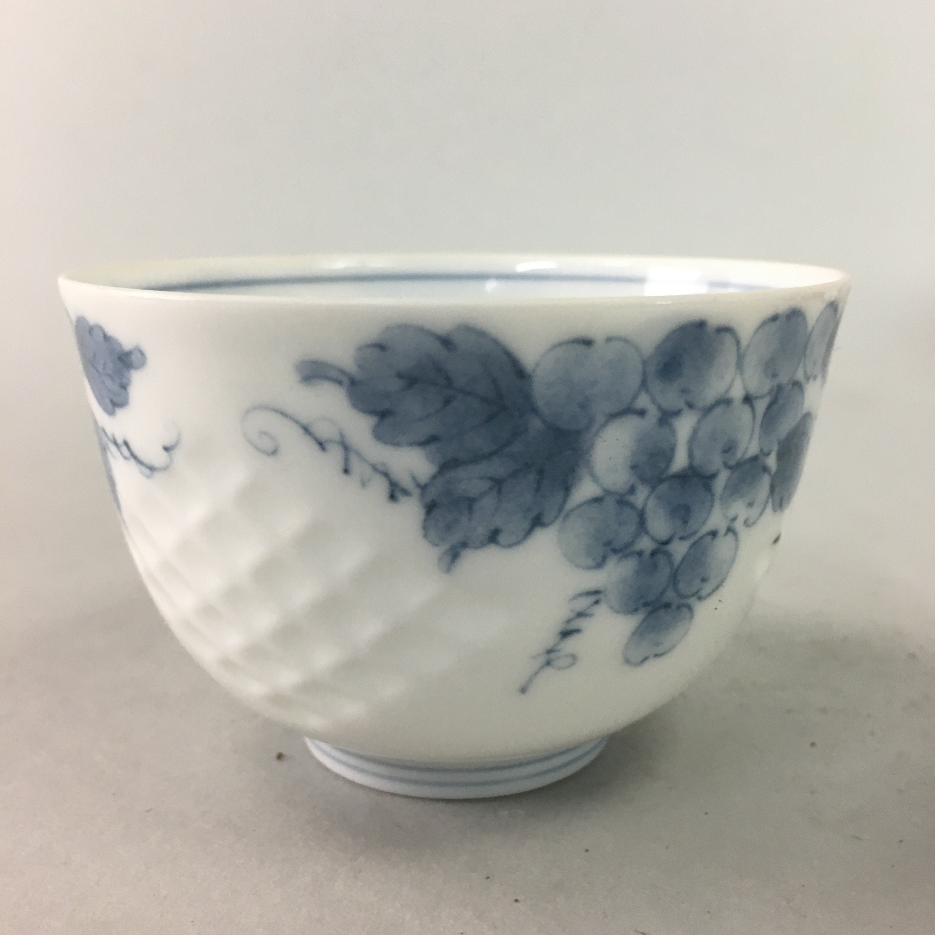 Japanese Arita ware Teacup Vtg Signed Porcelain Sometsuke Yunomi Sencha TC42