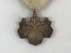 Japanese Army Medal 8th Class White Paulownia Badge Vtg WW2 Reward Box JK450