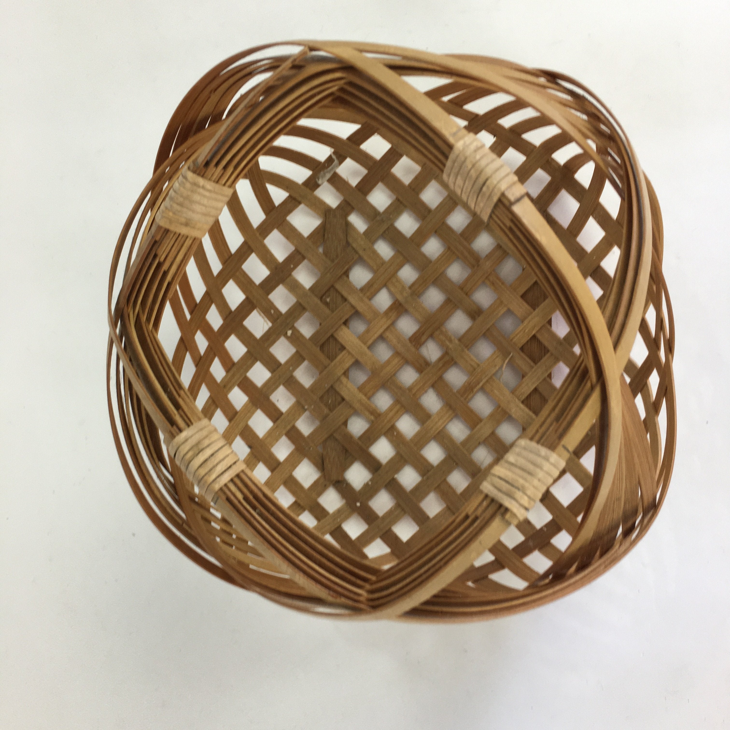 Japanese Bamboo Basket Ceramic Vase Vtg Flower Arrangement Ikebana FFV914