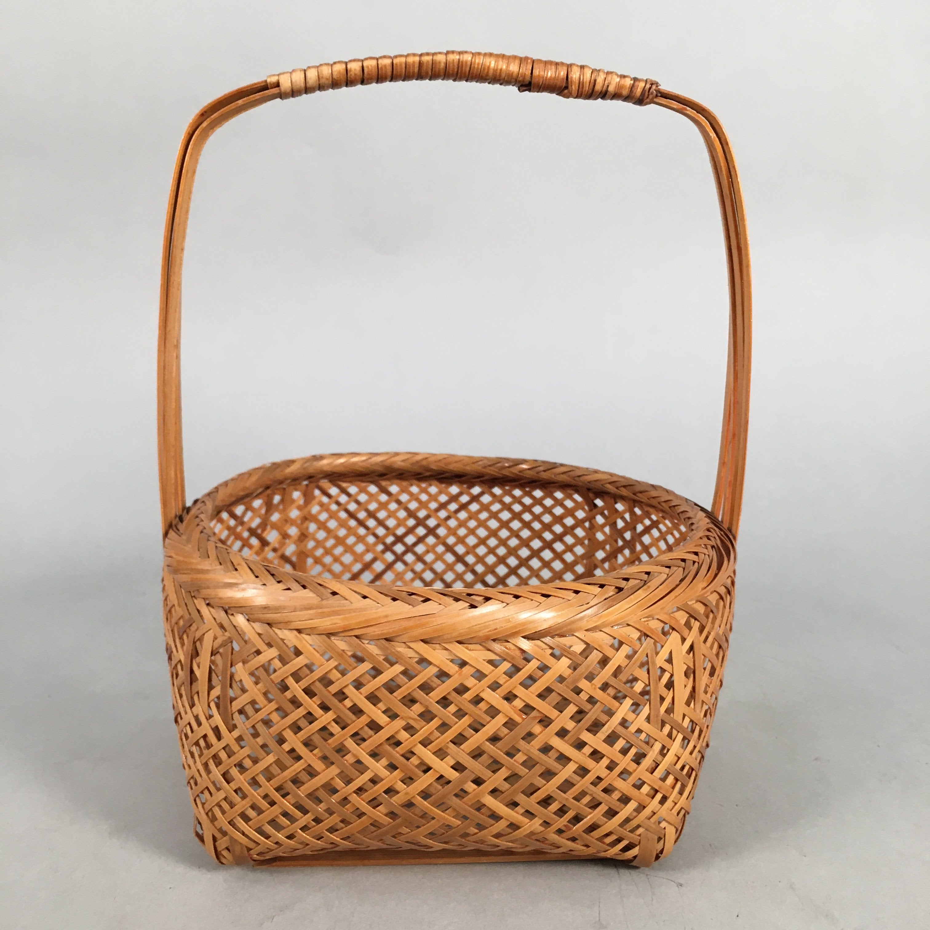 Japanese Bamboo Basket Vtg Flower Vase Ikebana Arrangement Kado B135