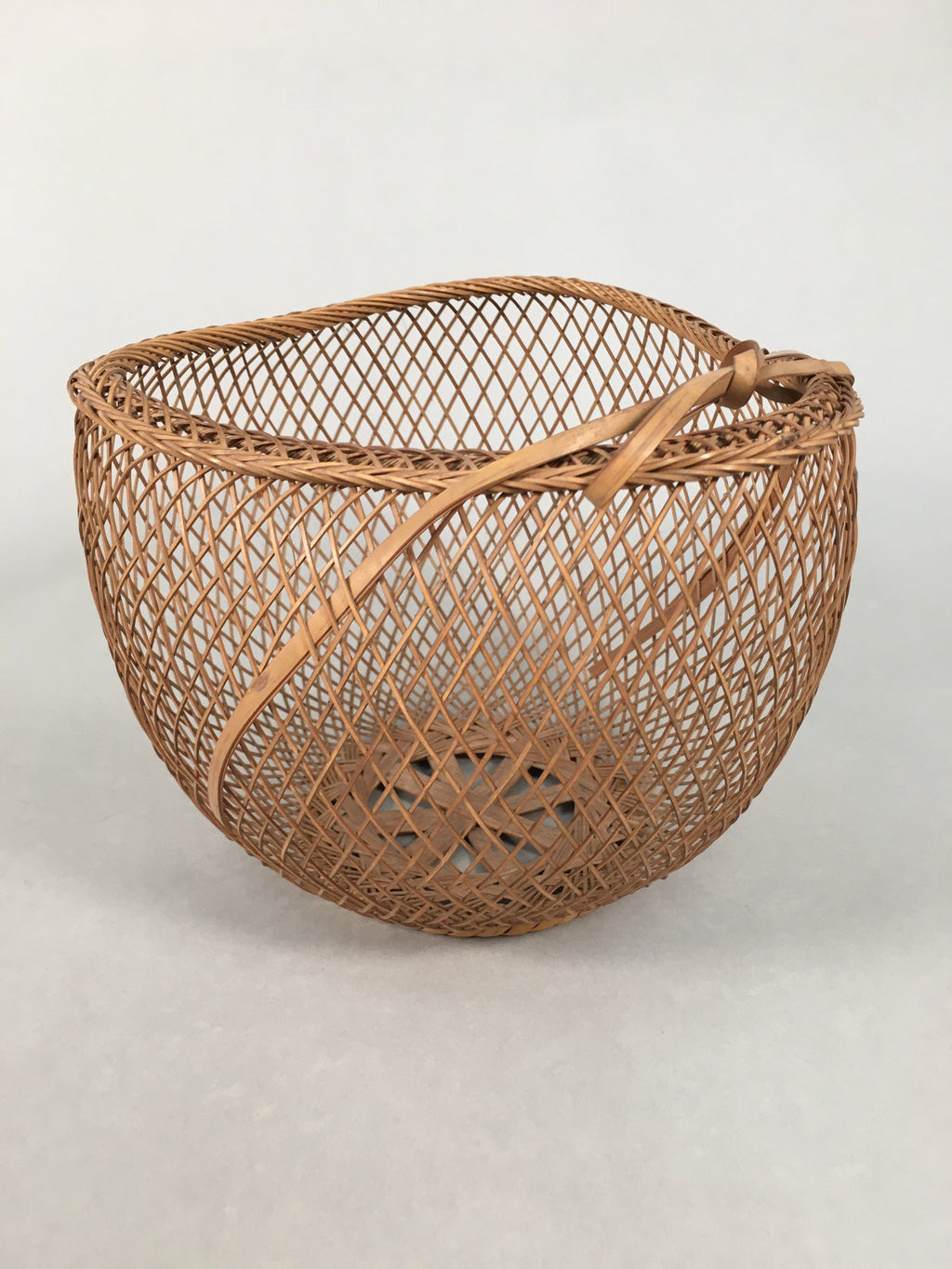 Japanese Bamboo Basket Vtg Flower Vase Ikebana Arrangement Kado B143