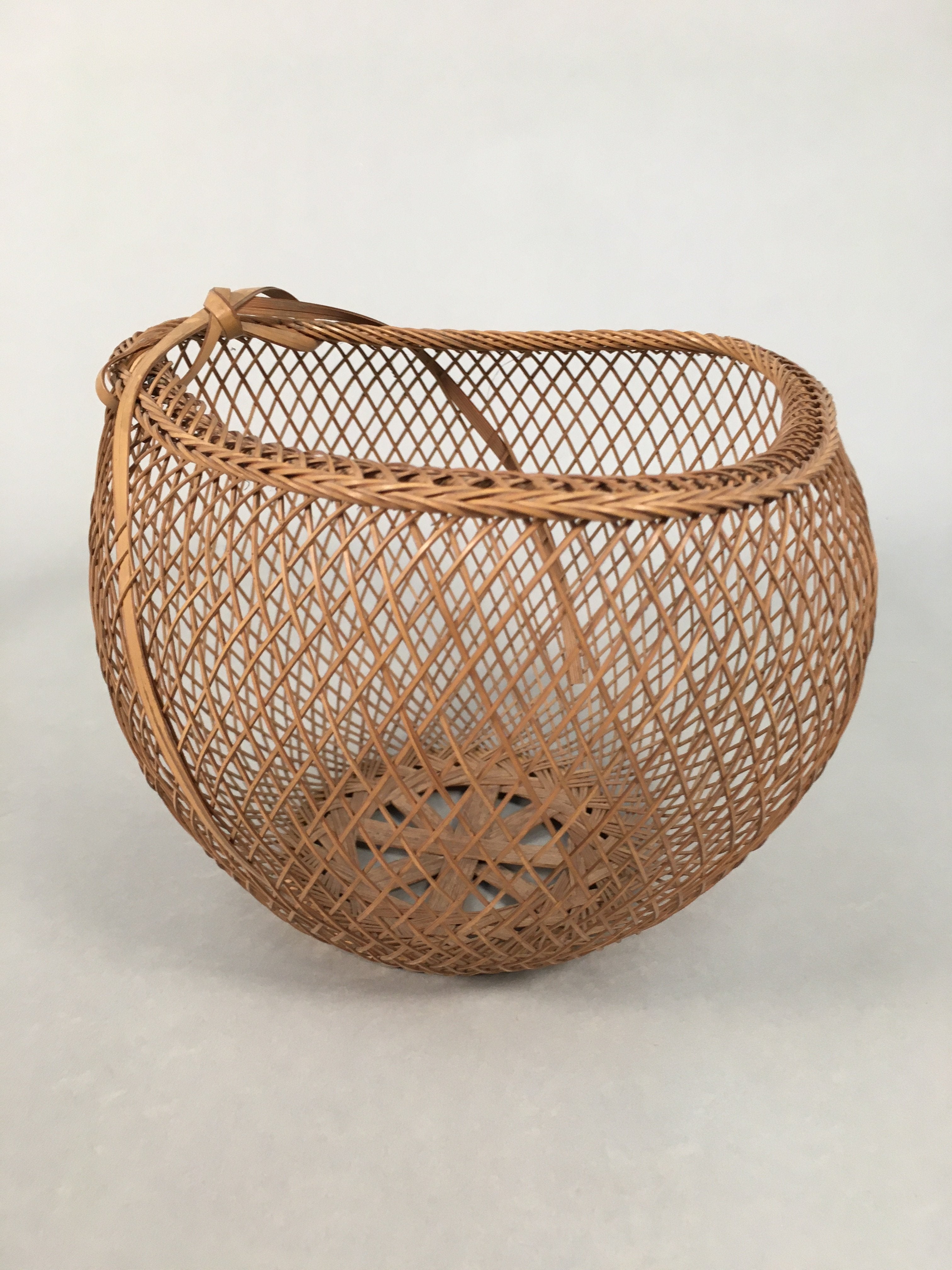 Japanese Bamboo Basket Vtg Flower Vase Ikebana Arrangement Kado B143