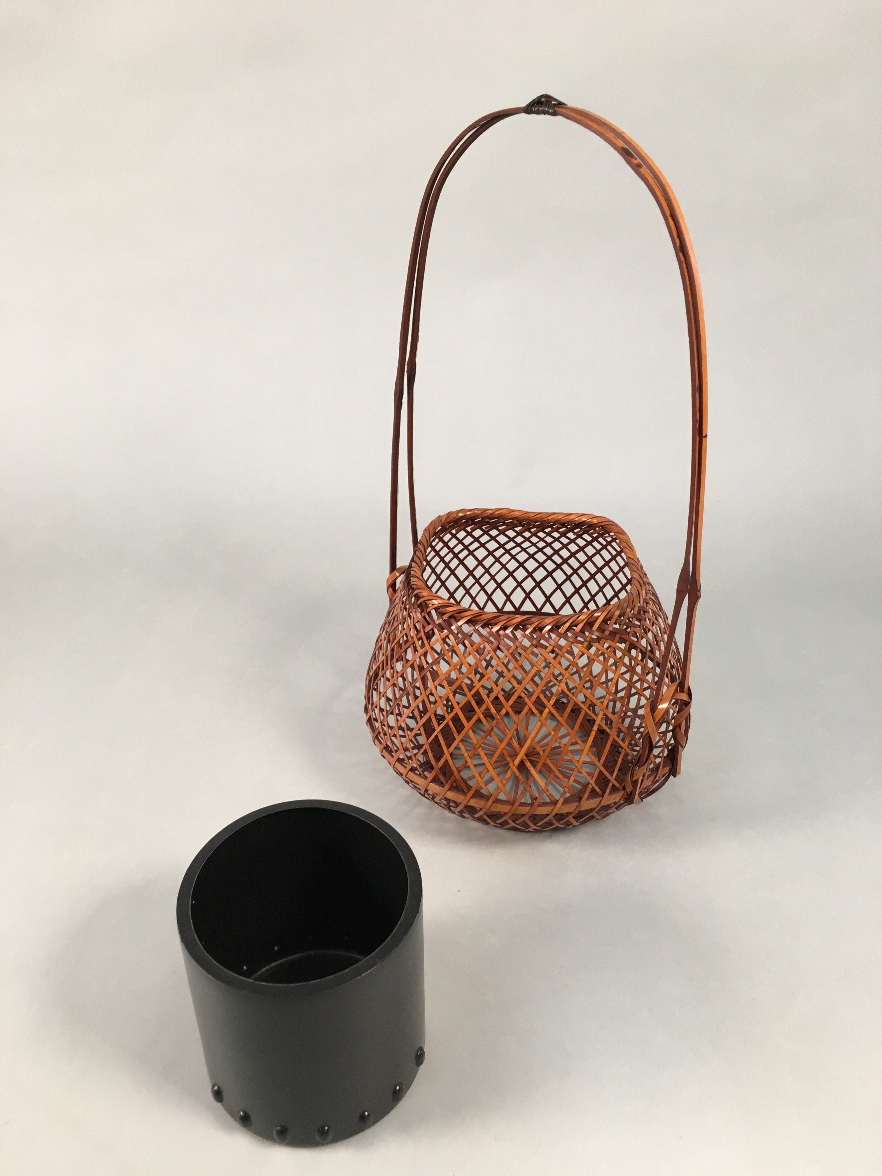 Japanese Bamboo Basket Vtg Flower Vase Ikebana Arrangement Kado B146