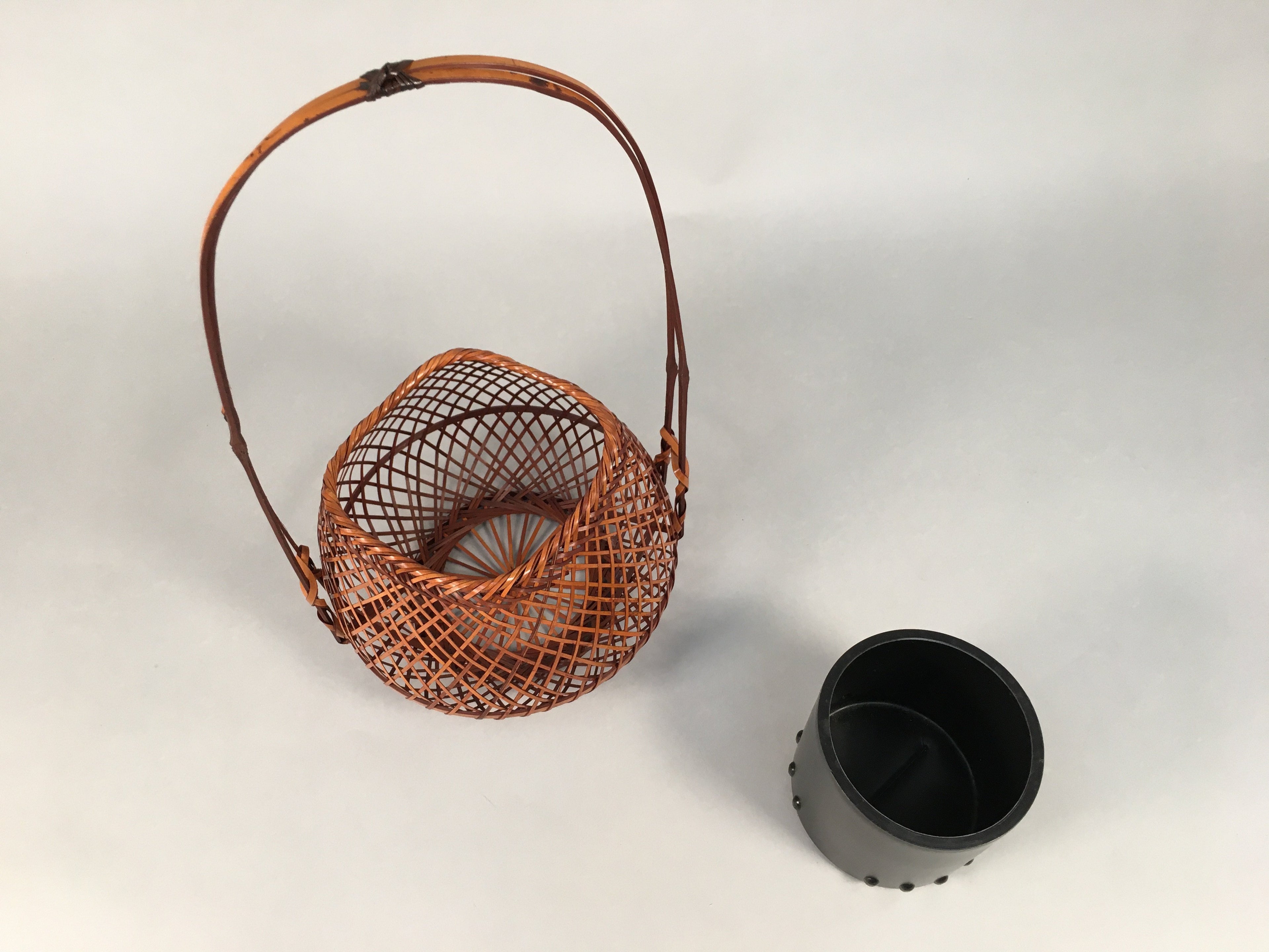Japanese Bamboo Basket Vtg Flower Vase Ikebana Arrangement Kado B146