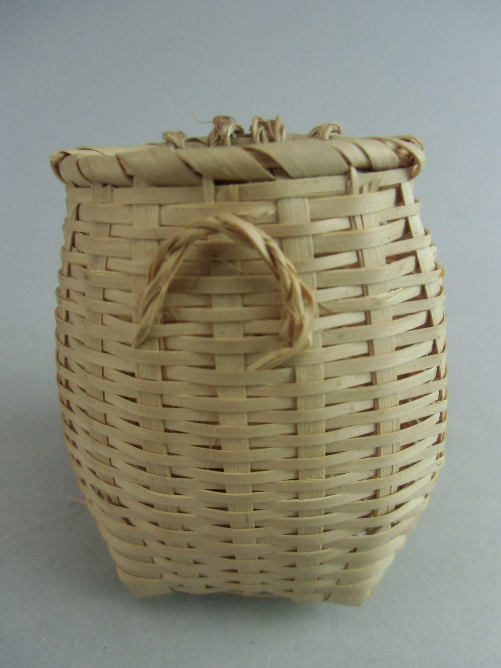 Japanese Bamboo Basket Vtg Hanging Wall Pocket Ikebana Flower Arrangement B83