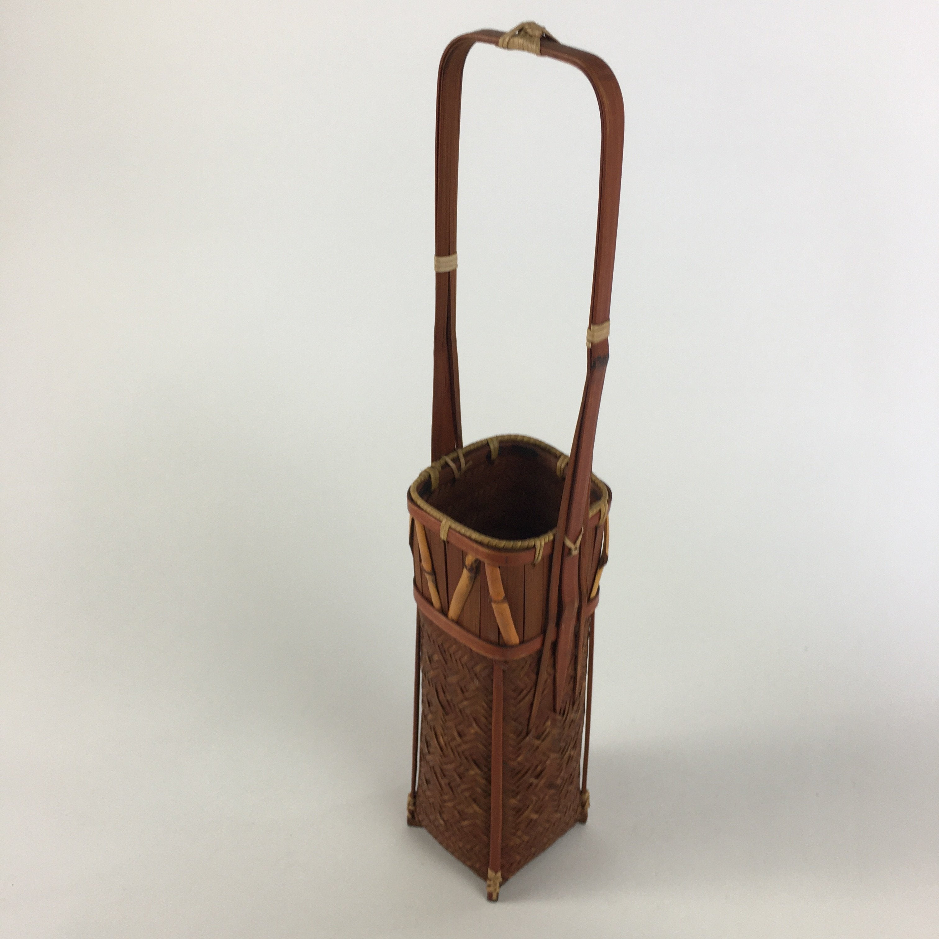 Japanese Bamboo Basket Vtg Ikebana Flower Arrangement Kado Kago B156