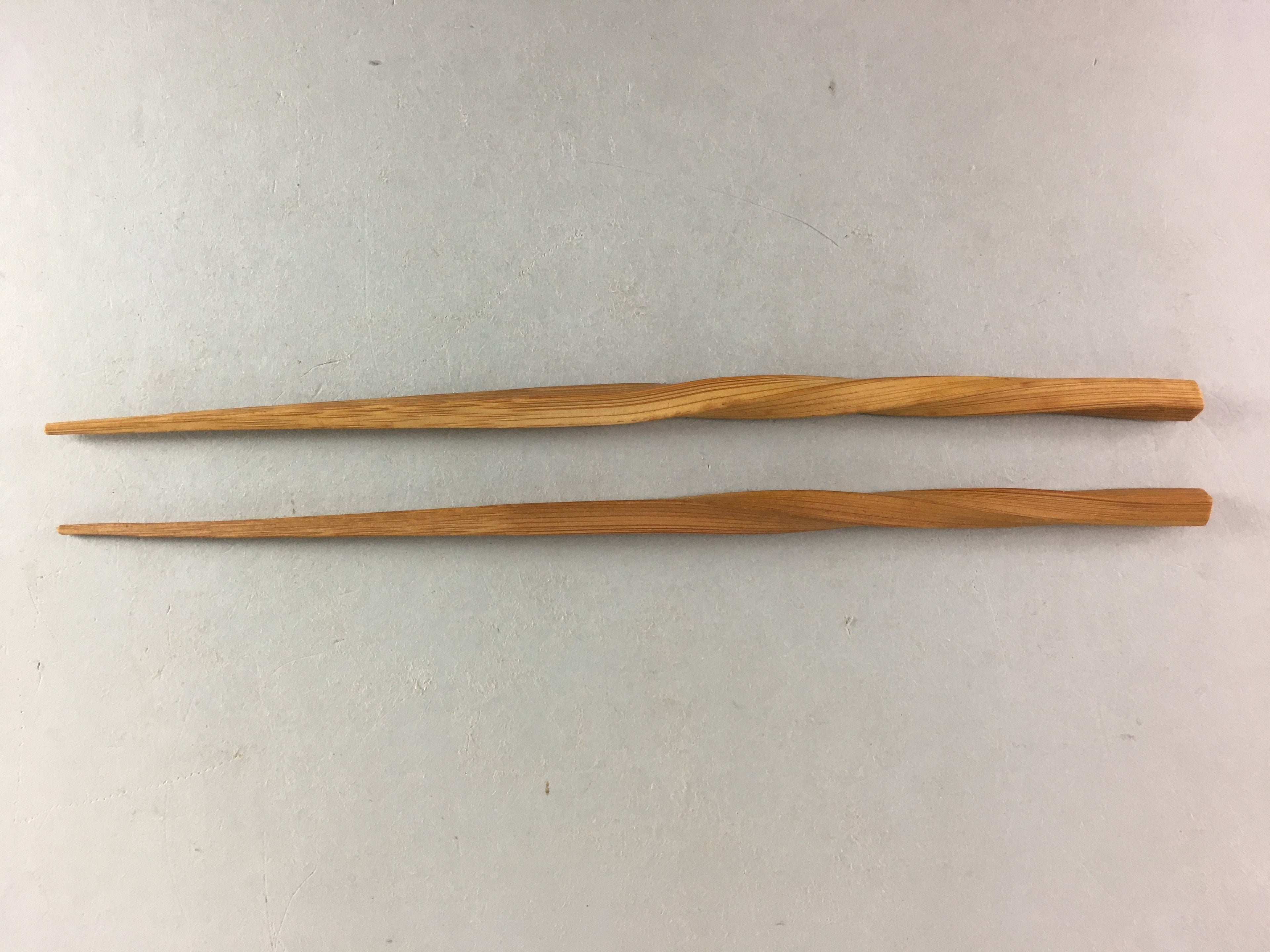 Japanese Bamboo Chopsticks 1 Pair Vtg Hashi Reusable Tableware Twist Brown J837