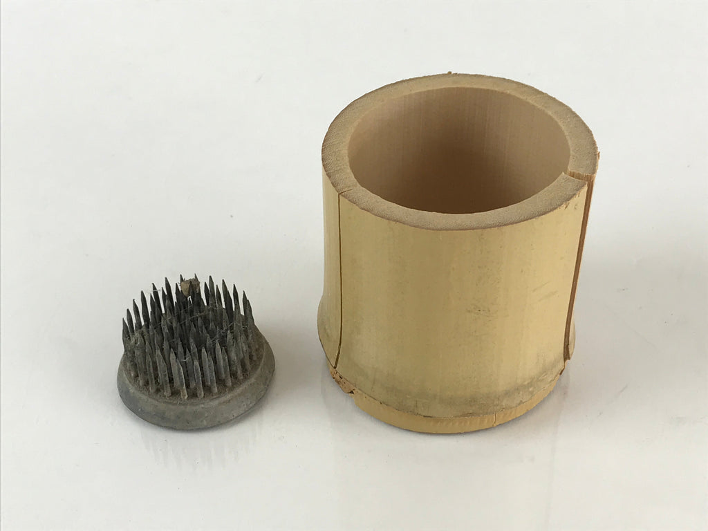 Japanese Bamboo Flower Vase and Basket Vtg Kabin Ikebana Arrangement PX627
