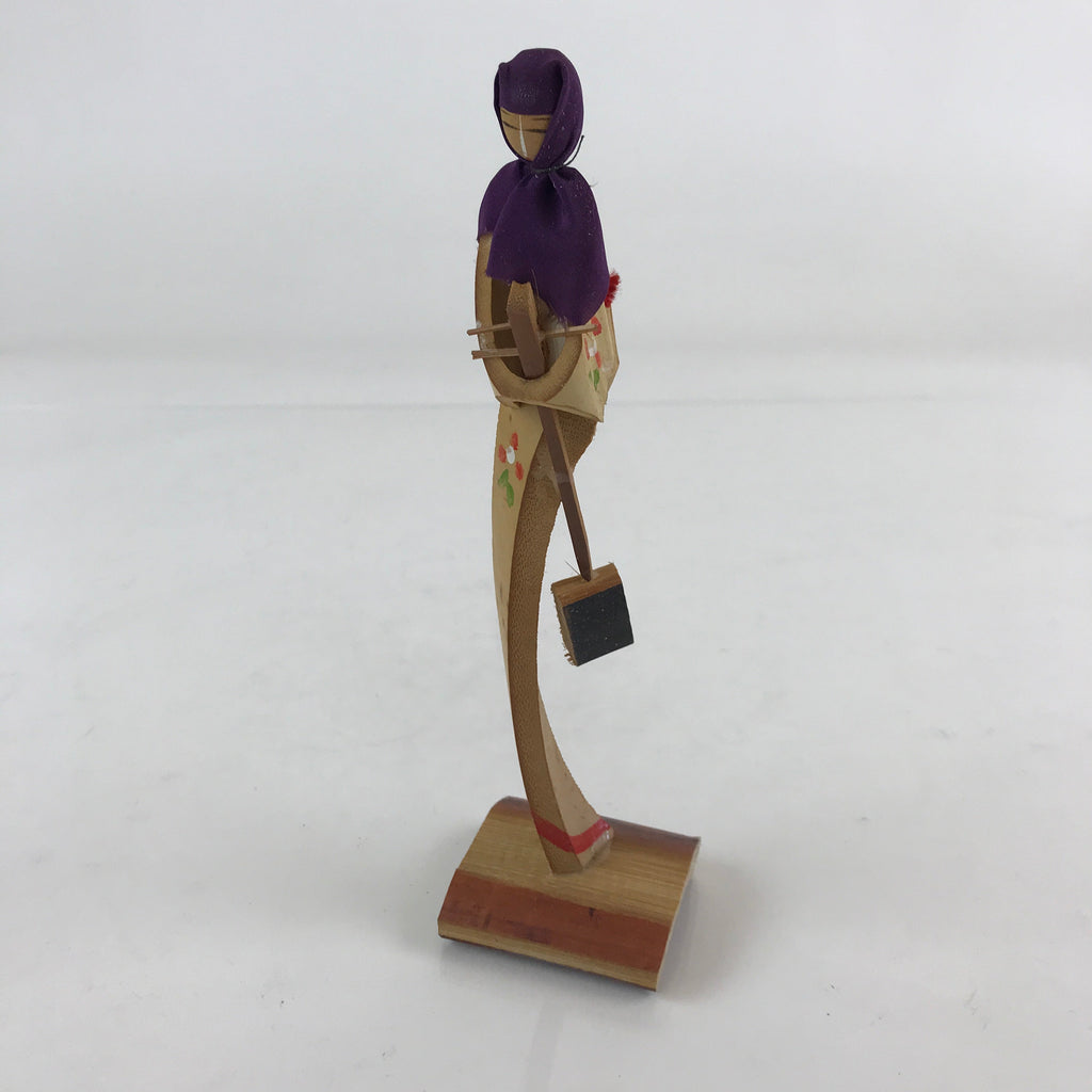Japanese Basmboo Doll Vtg Figurine Traditional Craft Toy Kokeshi KF624