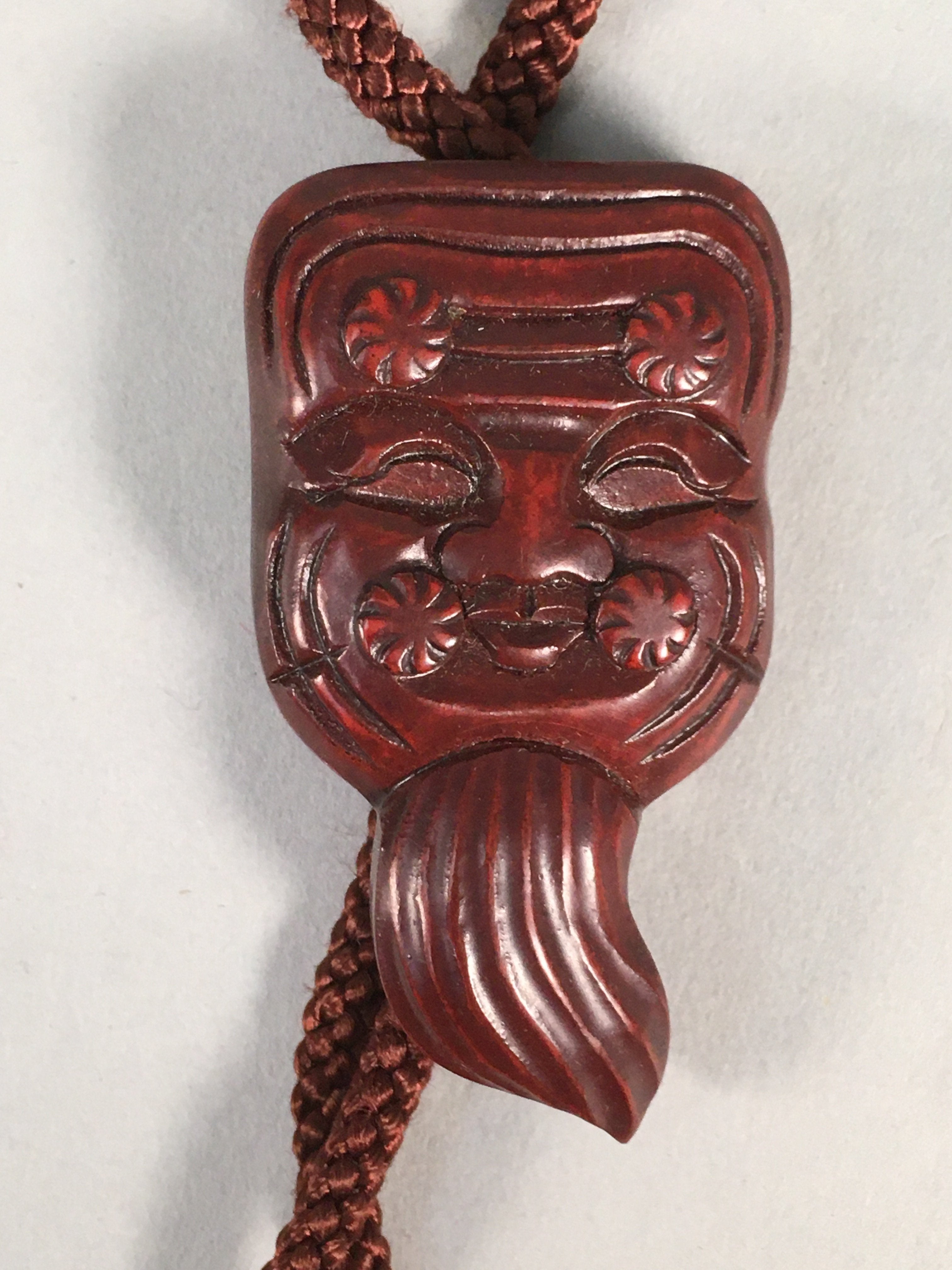 Japanese Bolo Tie Vtg Necklace Wood Carved Noh Mask Old Man Brown JK31