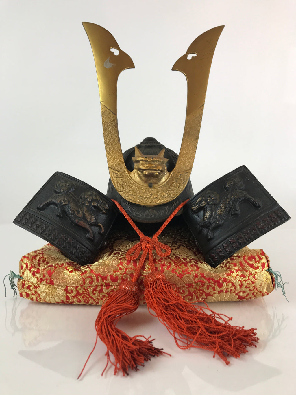 Japanese Boxed Samurai Helmet Kabuto Vtg Boy's Festival Armor Decoration ID454