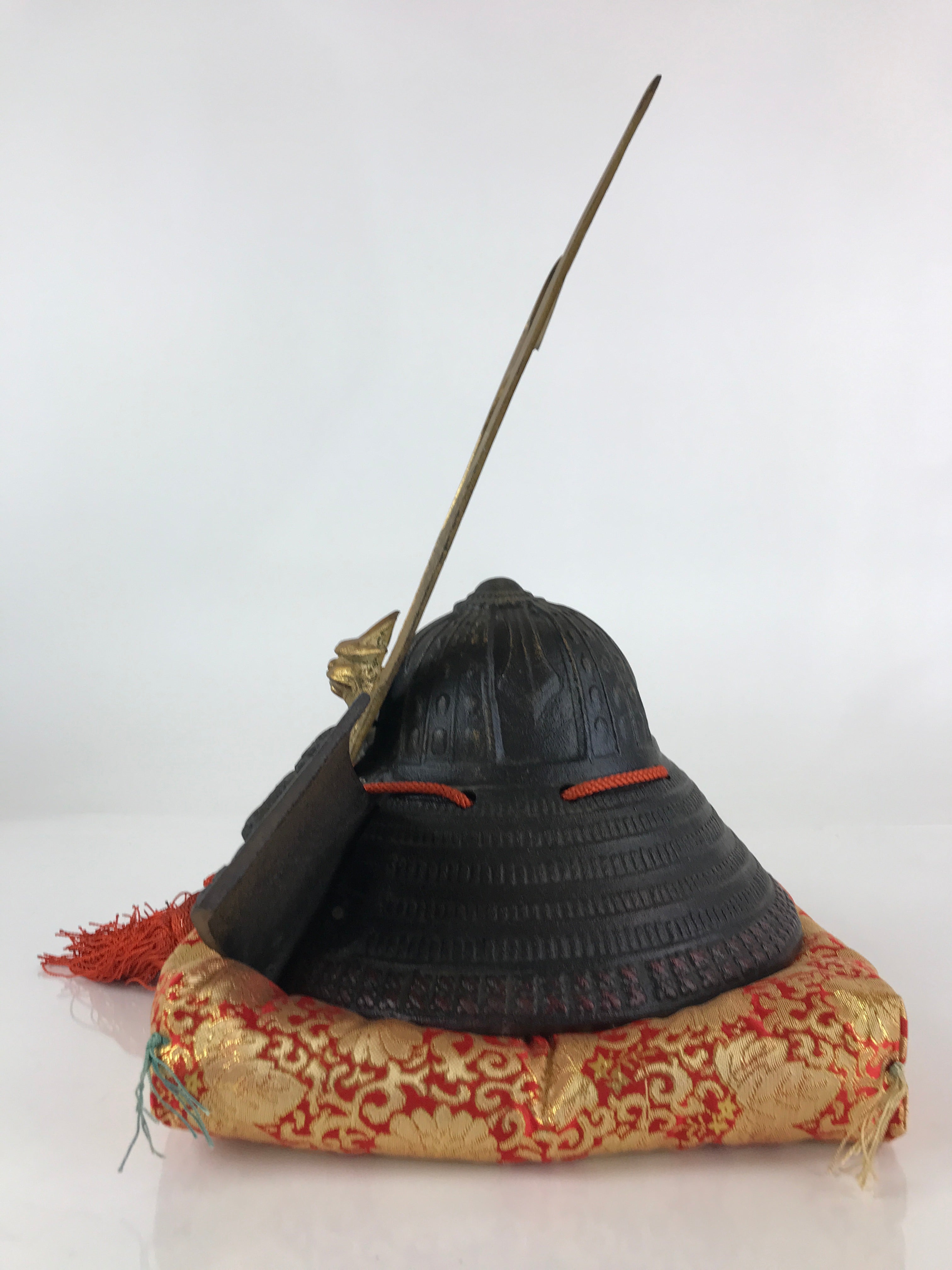 Japanese Boxed Samurai Helmet Kabuto Vtg Boy's Festival Armor Decoration ID454