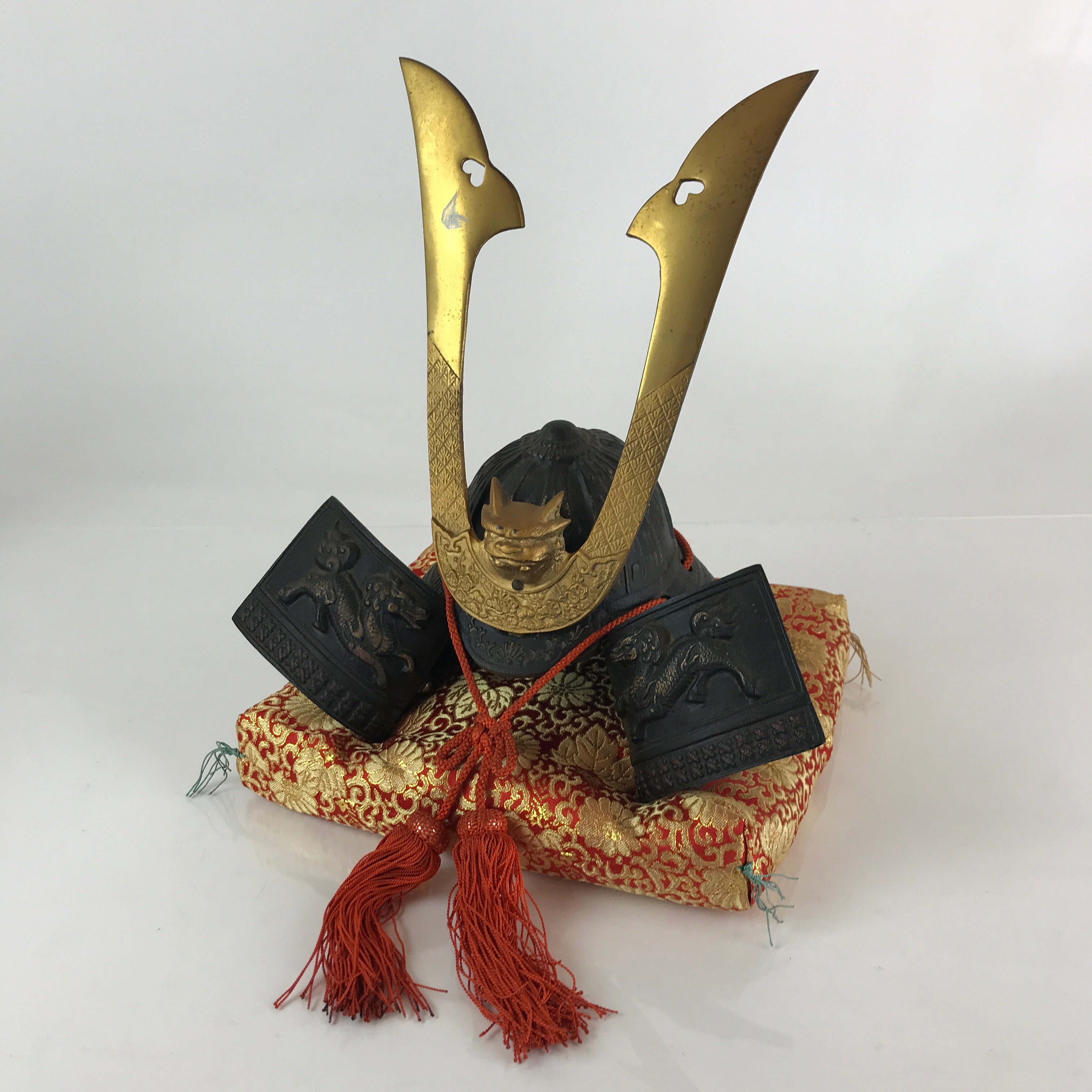 Japanese Boxed Samurai Helmet Kabuto Vtg Boy's Festival Armor Decoration ID454