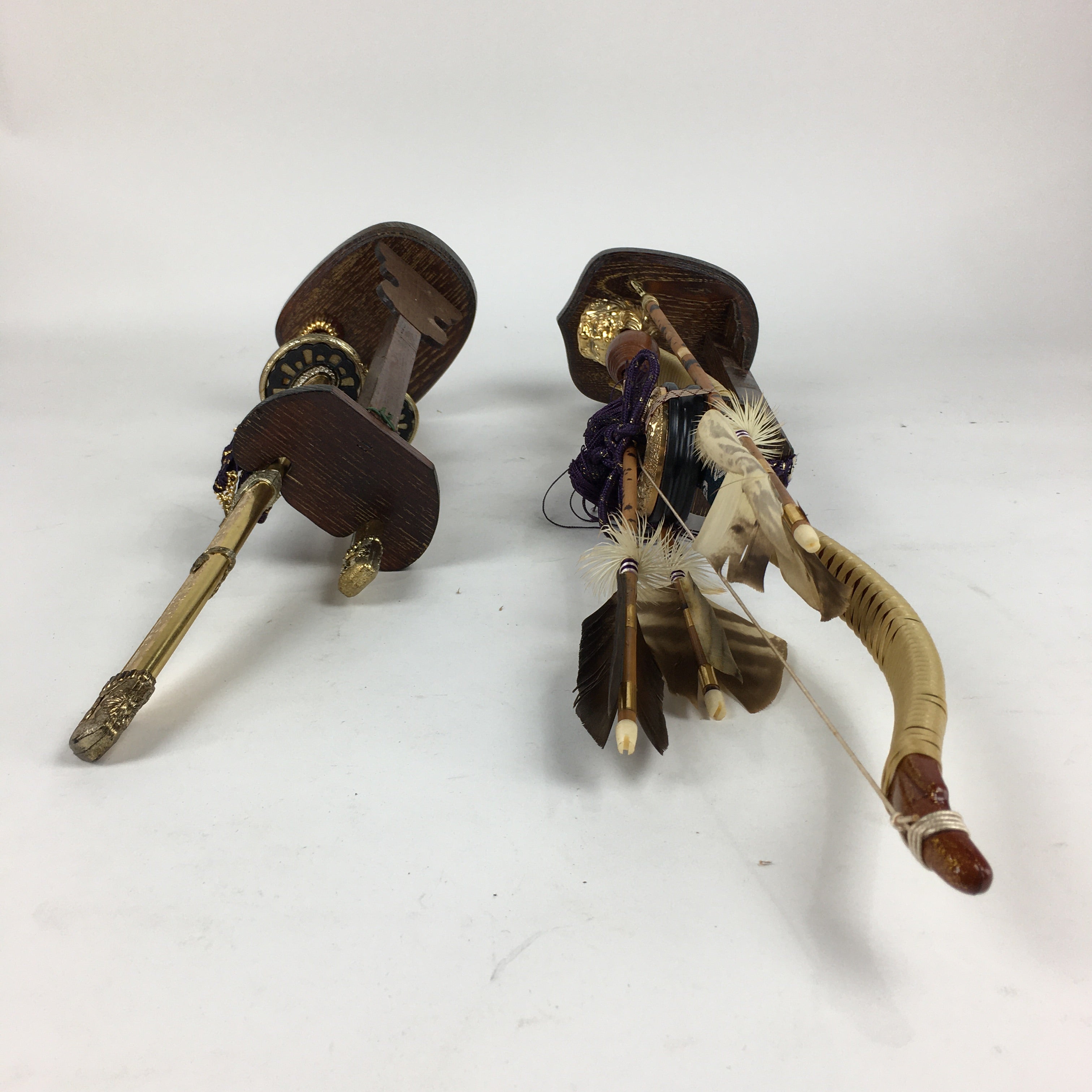 Japanese Boy's Day Bow Arrow And Sword Display Stand Set Vtg Amulet ID425