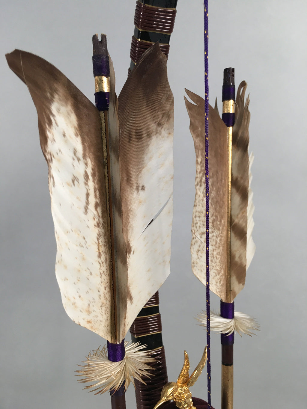 Japanese Boy's Day Bow Arrow Display Vtg Stand Wood Feather Amulet ID342