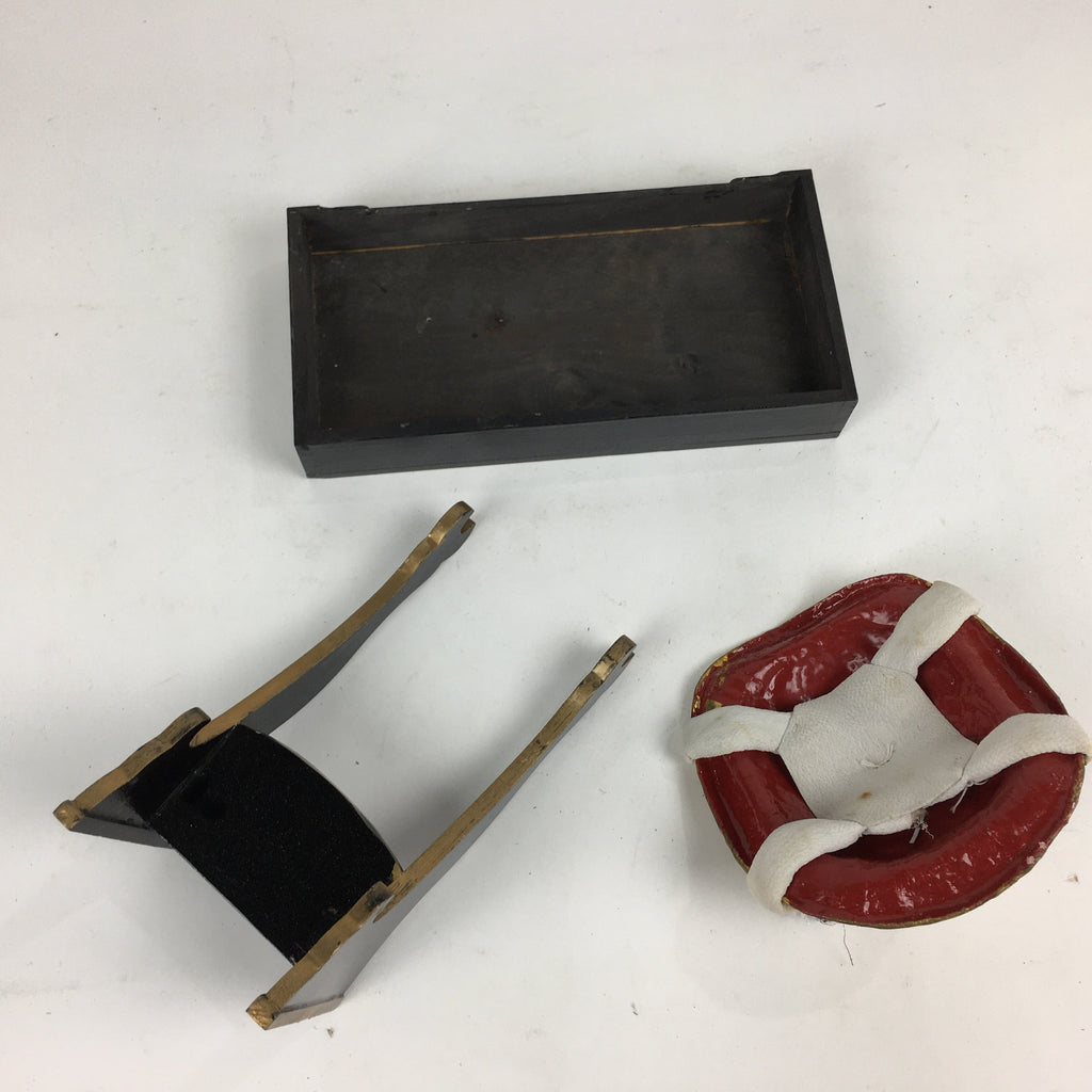 Japanese Boy's Day Papier-mache Helmet And Stand Set Vtg Armor ID399