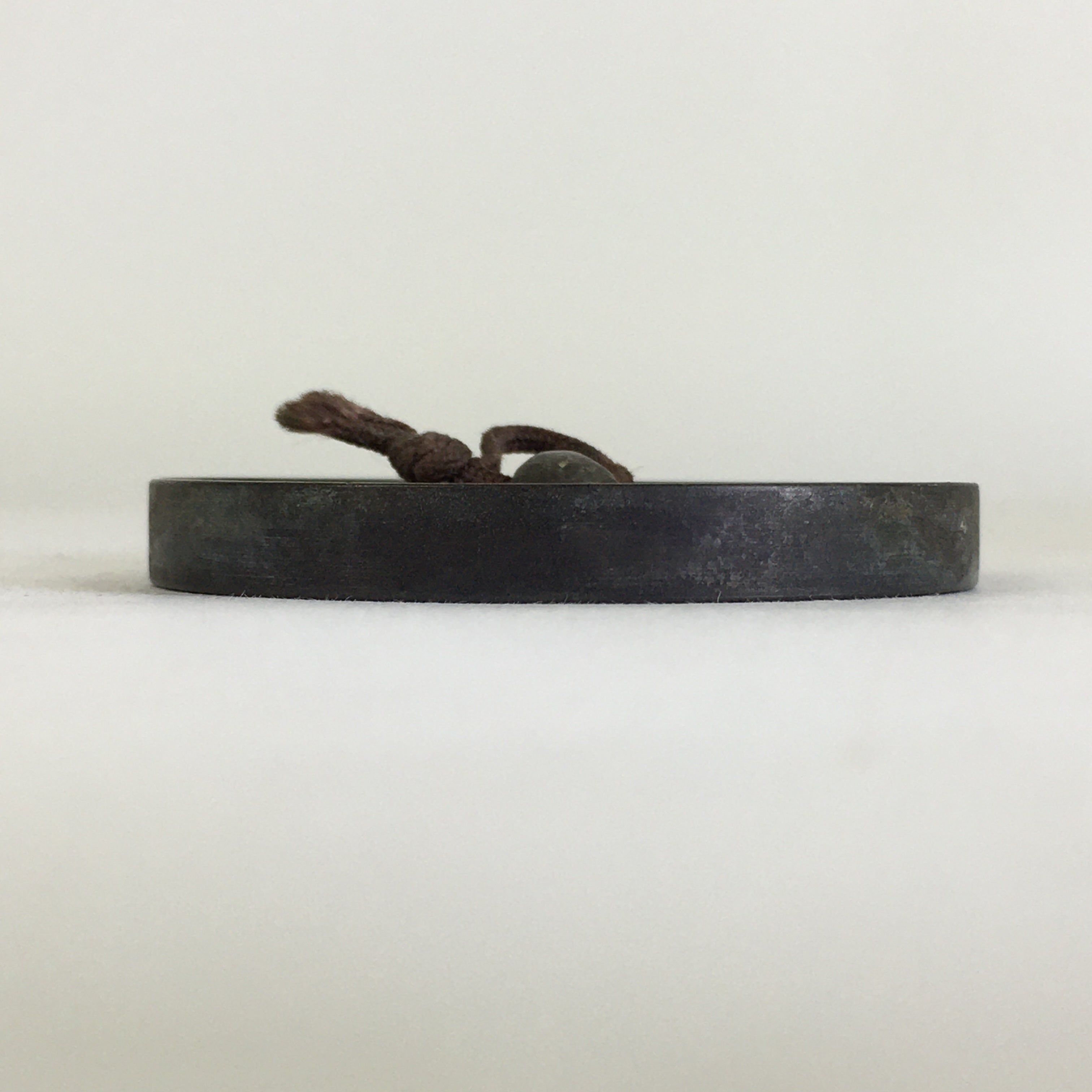 Japanese Bronze Bunchin Display Medal Paperweight Coin Atsuta-Jingu Shrine JK324