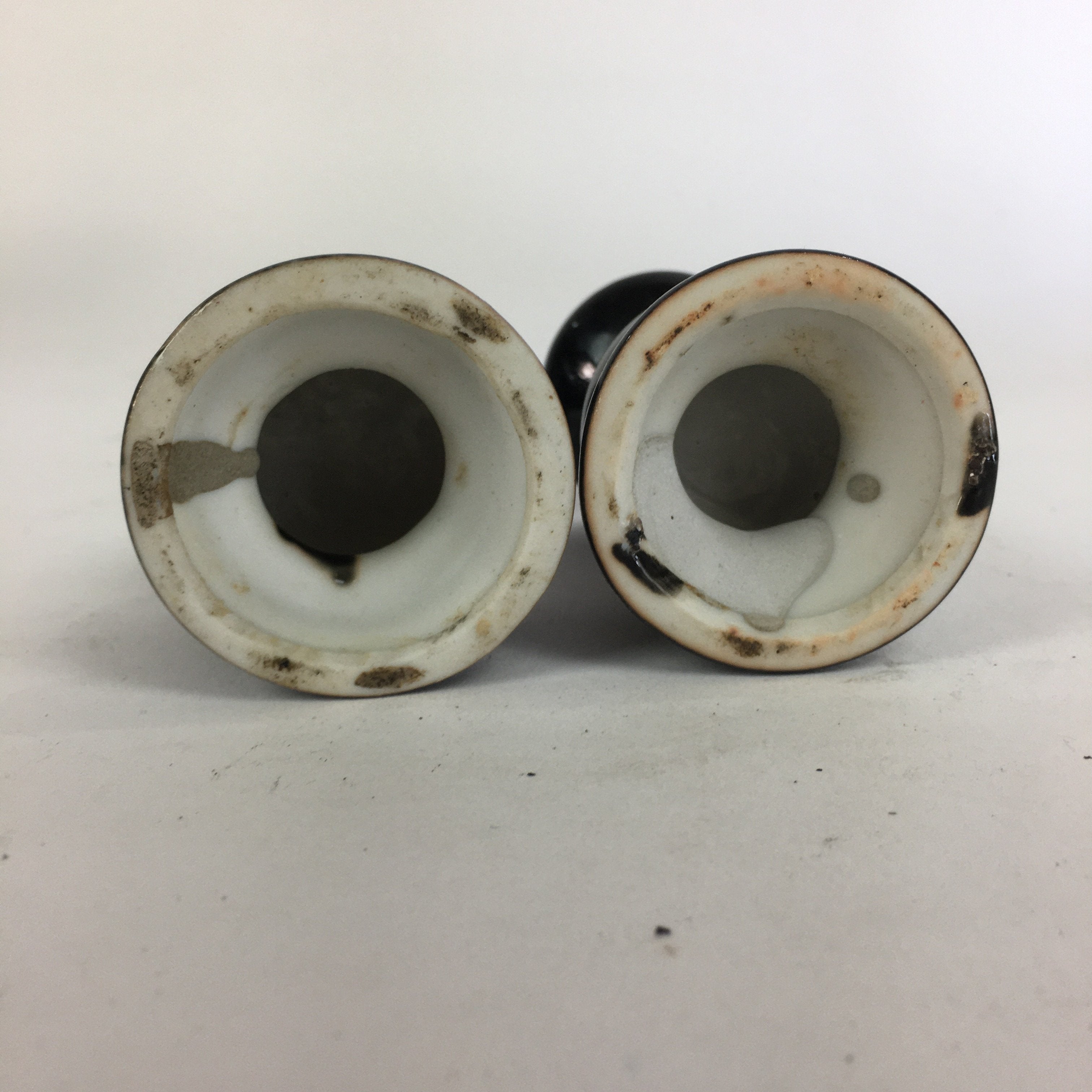 Japanese Buddhist Altar Fitting 2 pc Set Candle Stand Vtg Porcelain Shokudai BU5