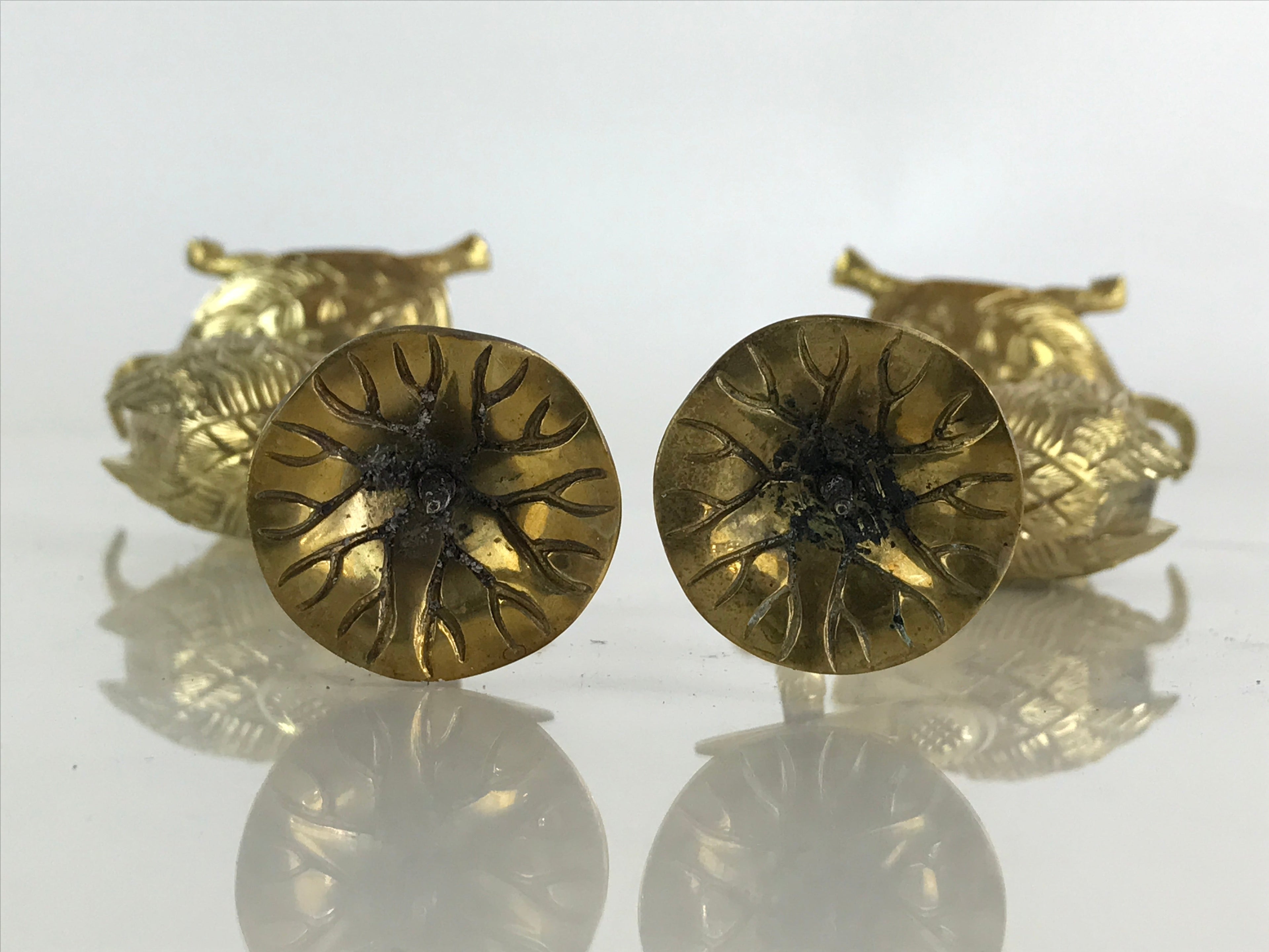 Japanese Buddhist Altar Fitting 2pc Candle Stands Brass Shokudai Butsudan BU826