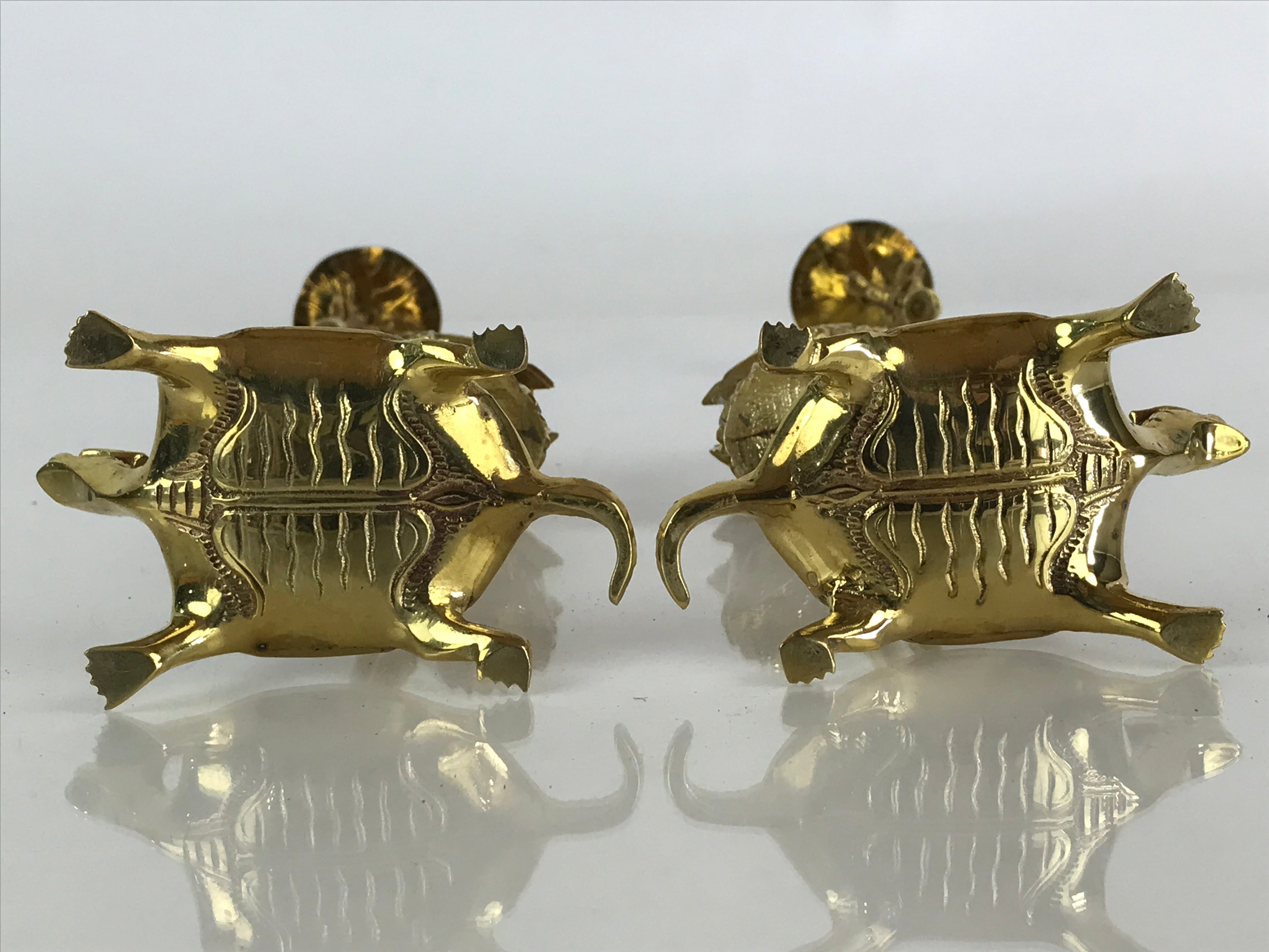 Japanese Buddhist Altar Fitting 2pc Candle Stands Brass Shokudai Butsudan BU826