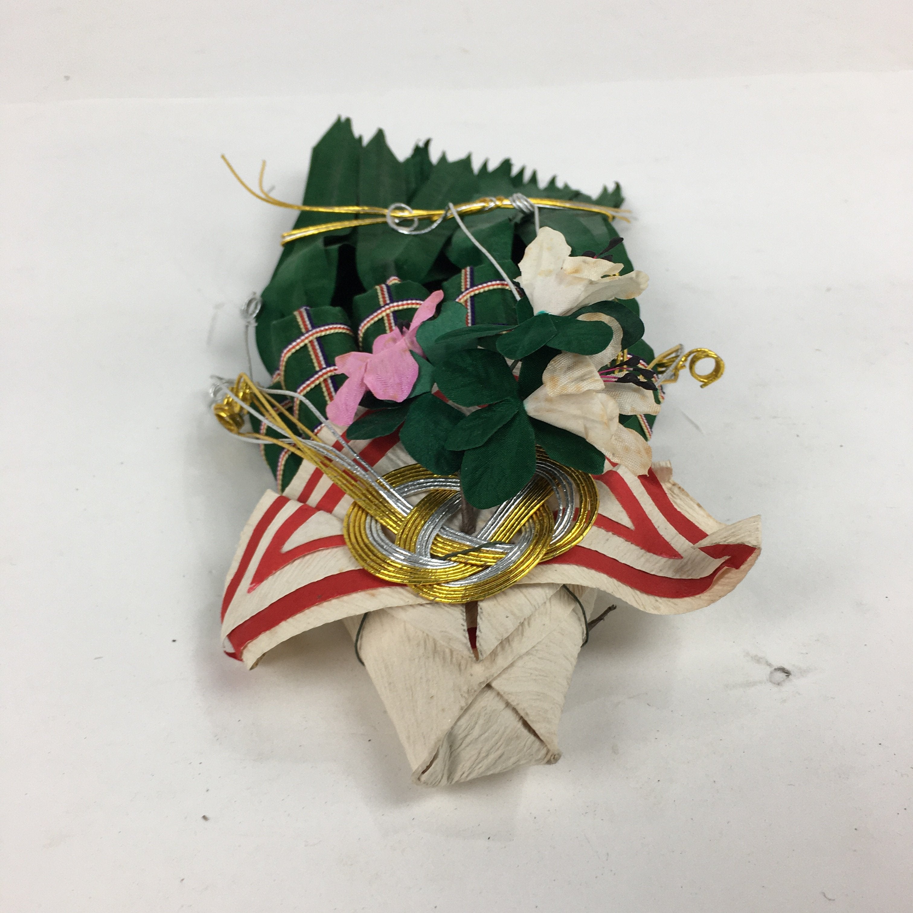Japanese Buddhist Altar Fitting Artificial Flower Bouquet Vtg Hanataba BU590