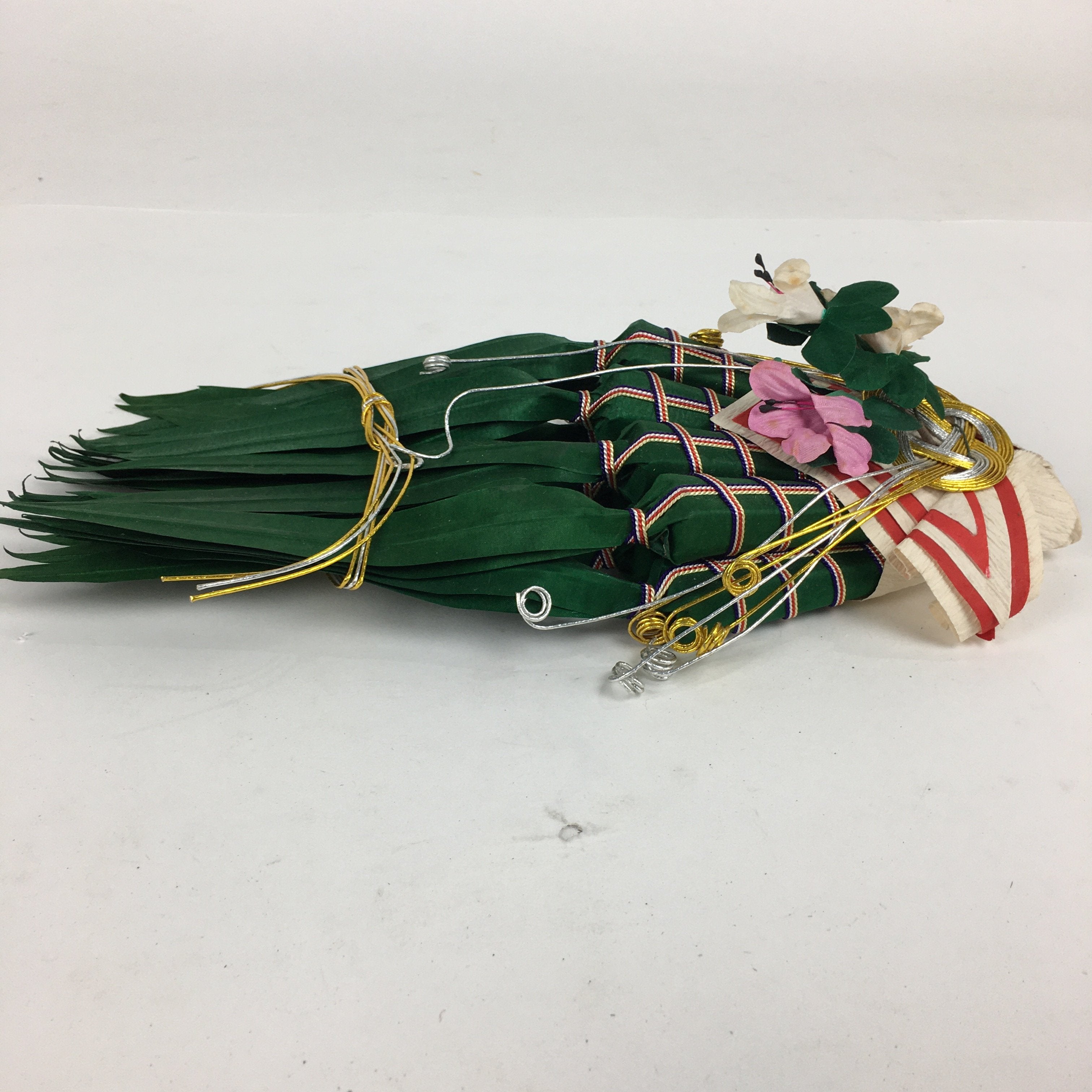 Japanese Buddhist Altar Fitting Artificial Flower Bouquet Vtg Hanataba BU590
