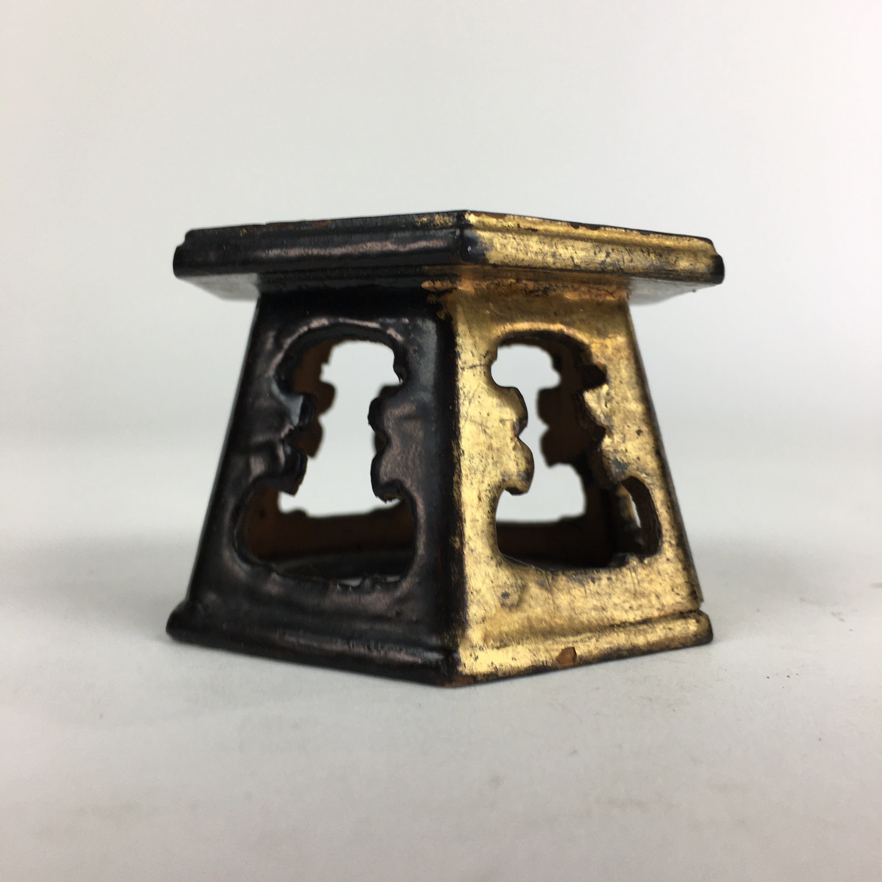 Japanese Buddhist Altar Fitting Bukki Vtg Wood Lacquered Rice Cup Stand BU680