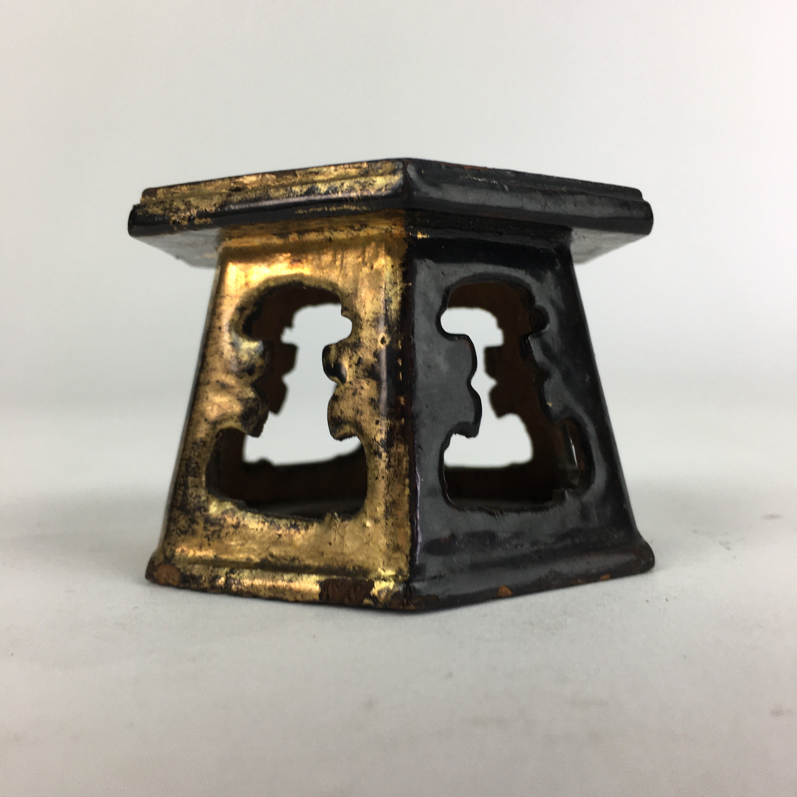Japanese Buddhist Altar Fitting Bukki Vtg Wood Lacquered Rice Cup Stand BU680