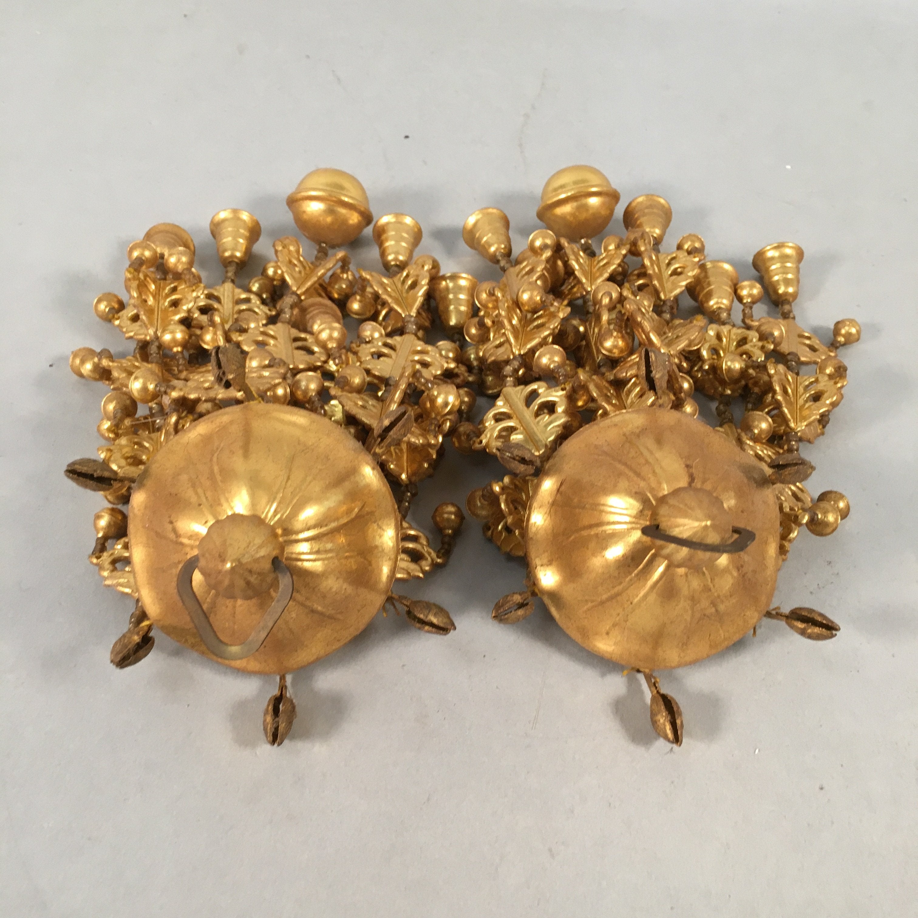 Japanese Buddhist Altar Fitting Vtg Brass Hanging Butsugu Rinto Yoraku BU357