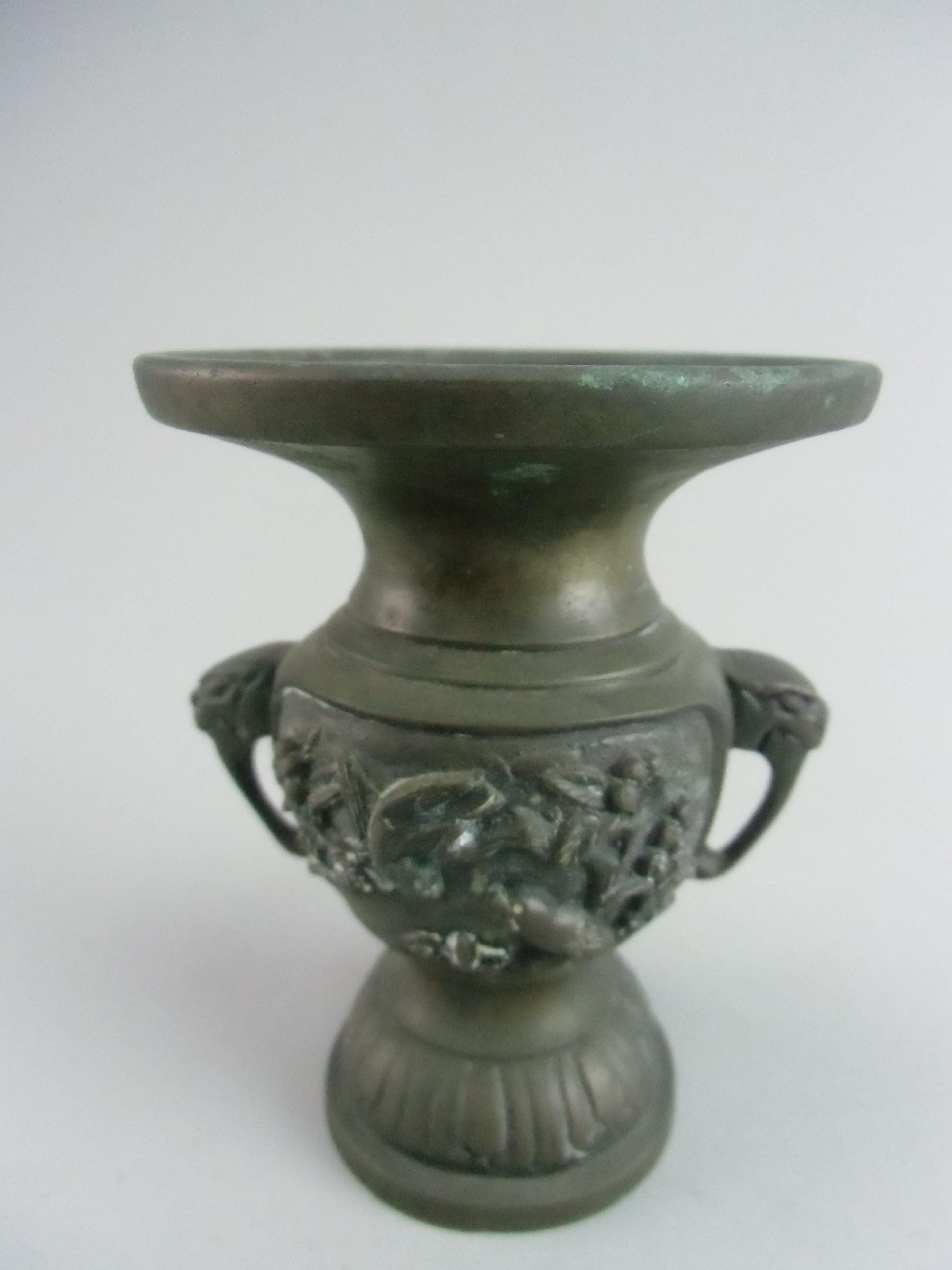 Japanese Buddhist Altar Fitting Vtg Bronze Flower stand Butsugu Butsudan B426