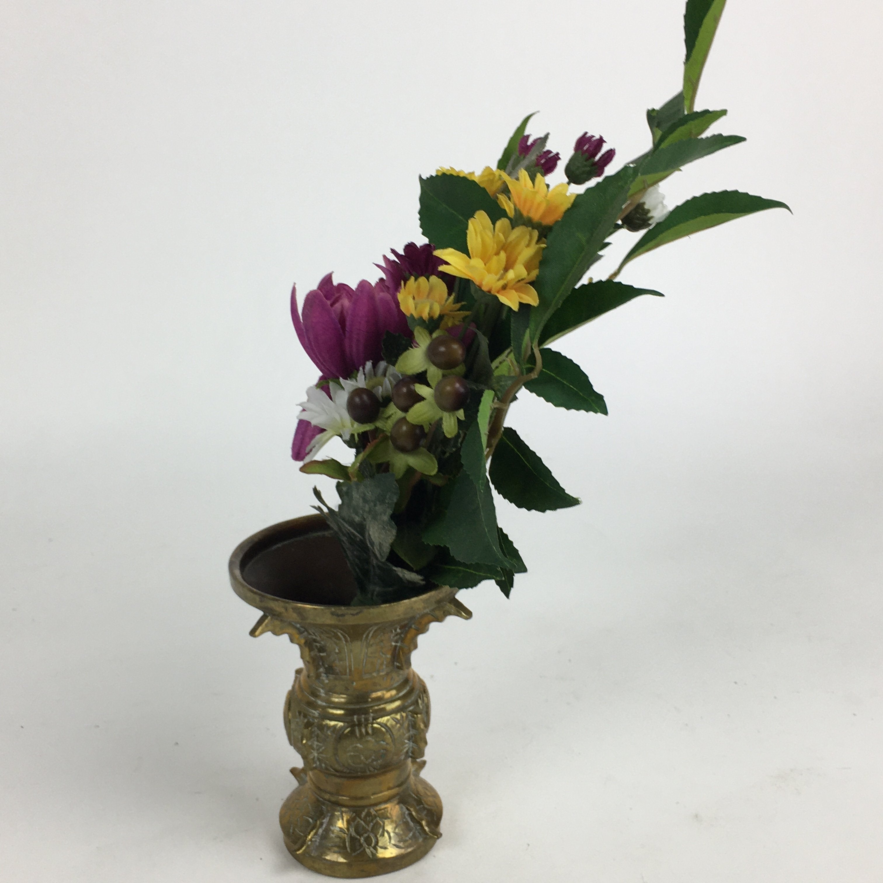 Japanese Buddhist Altar Fitting Vtg Flower Stand Vase and Artificial Flowers Set