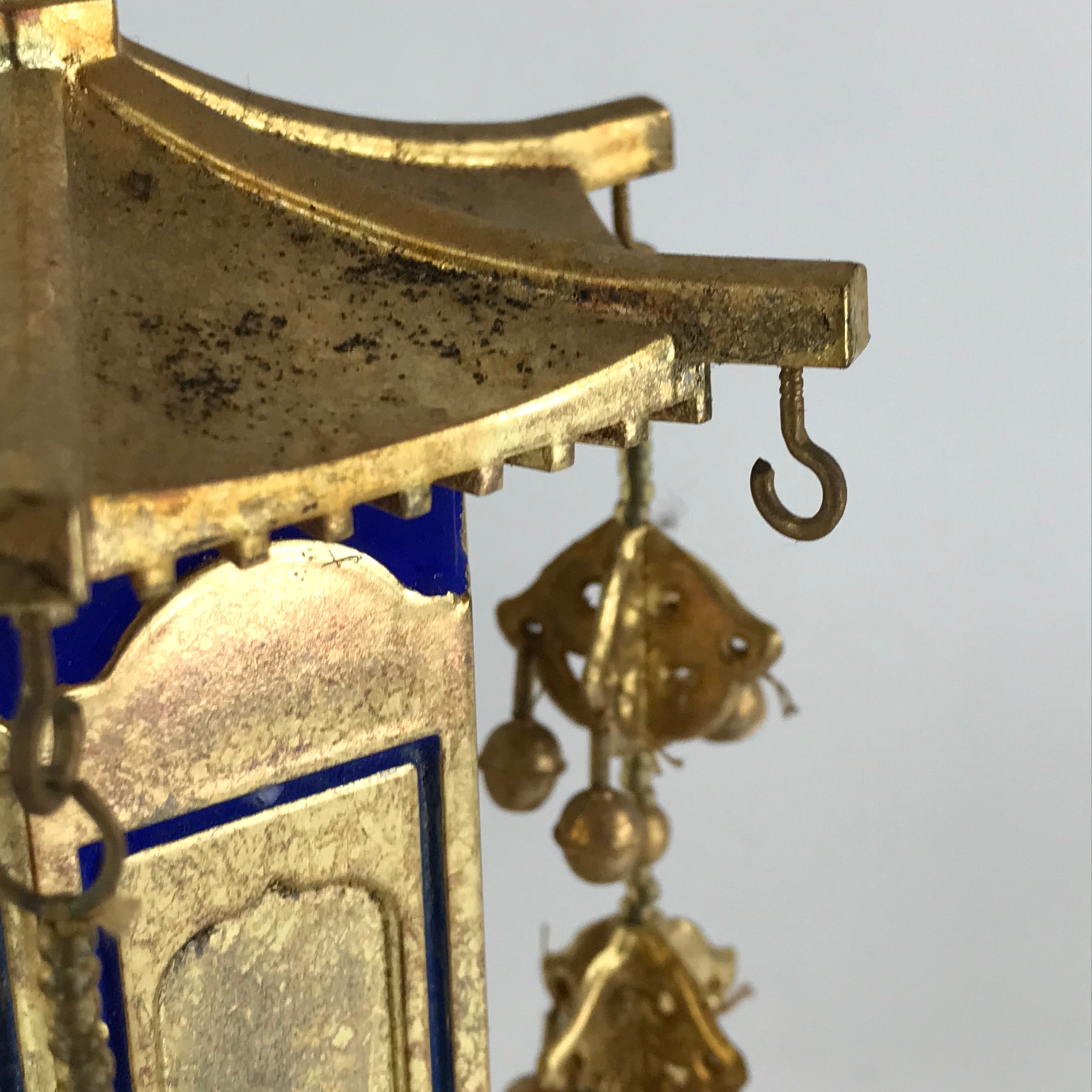 Japanese Buddhist Altar Fitting Vtg Hanging Butsugu Rinto Yoraku BU742