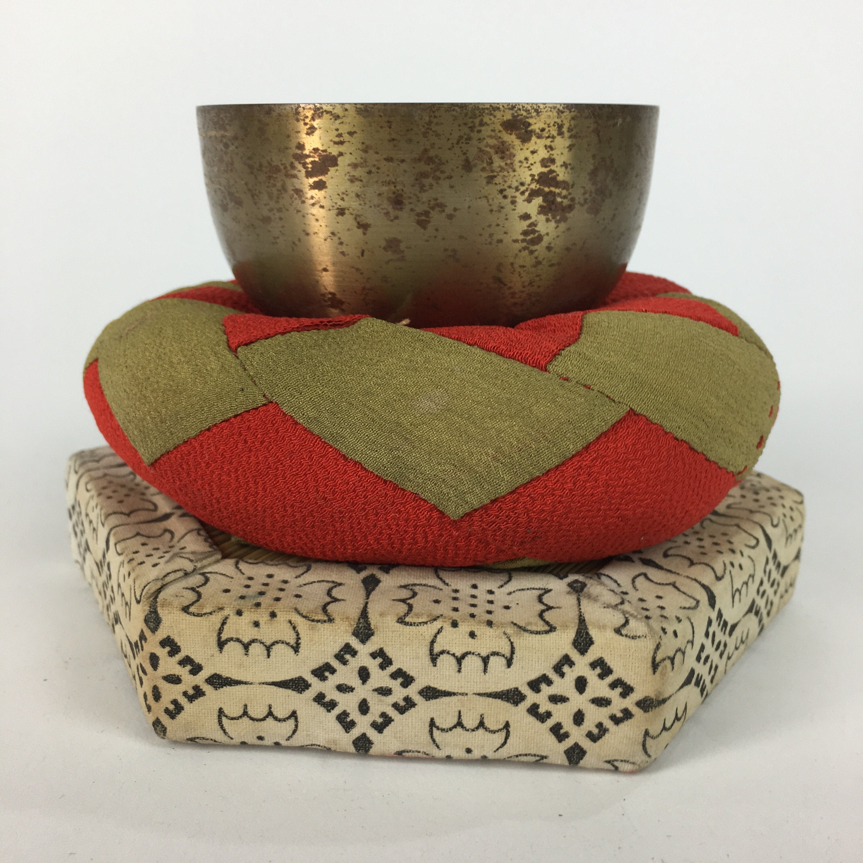 Japanese Buddhist Altar Fitting Vtg Orin Bell Singing Bowl Pillow Striker BU449