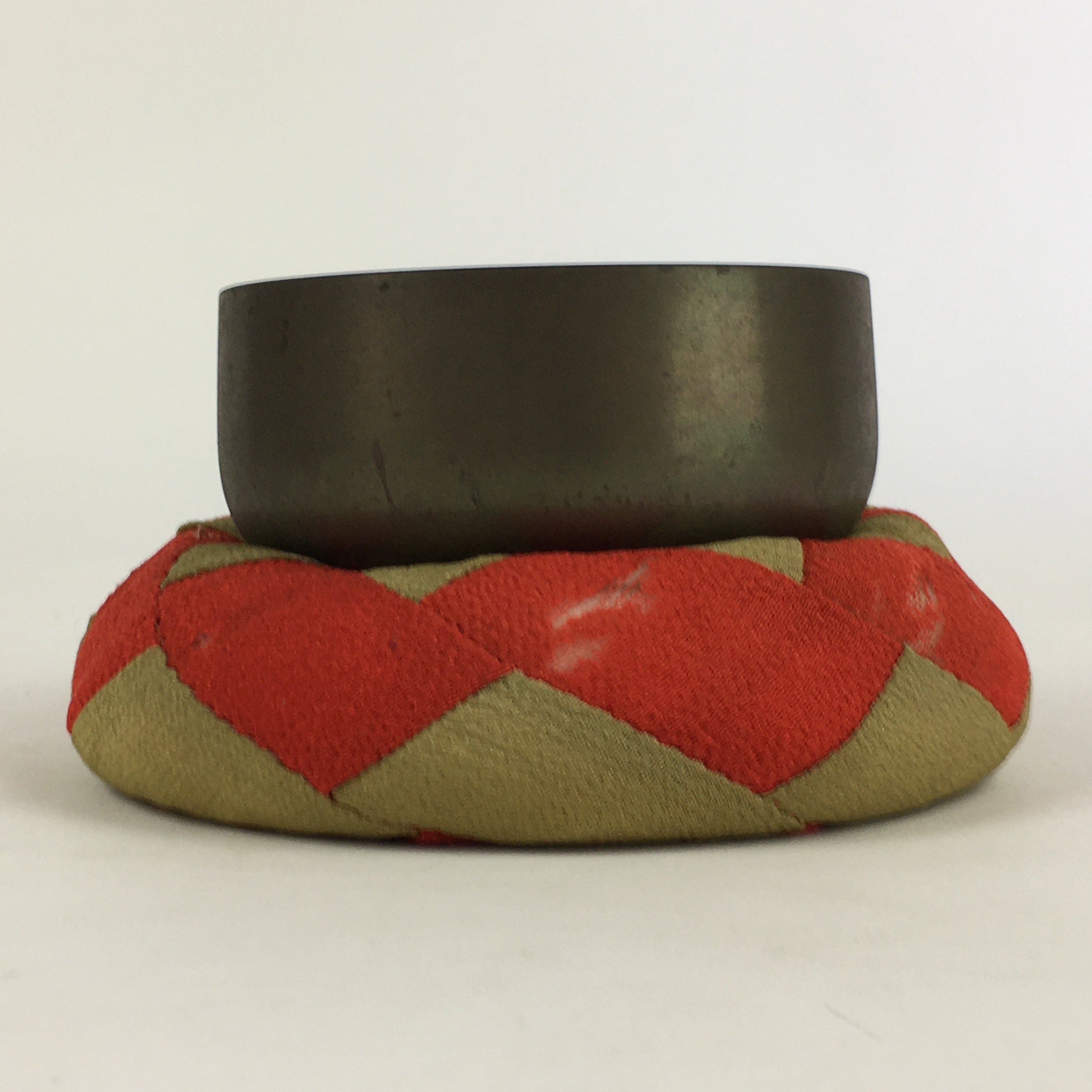 Japanese Buddhist Altar Fitting Vtg Orin Bell Singing Bowl Pillow Striker BU719
