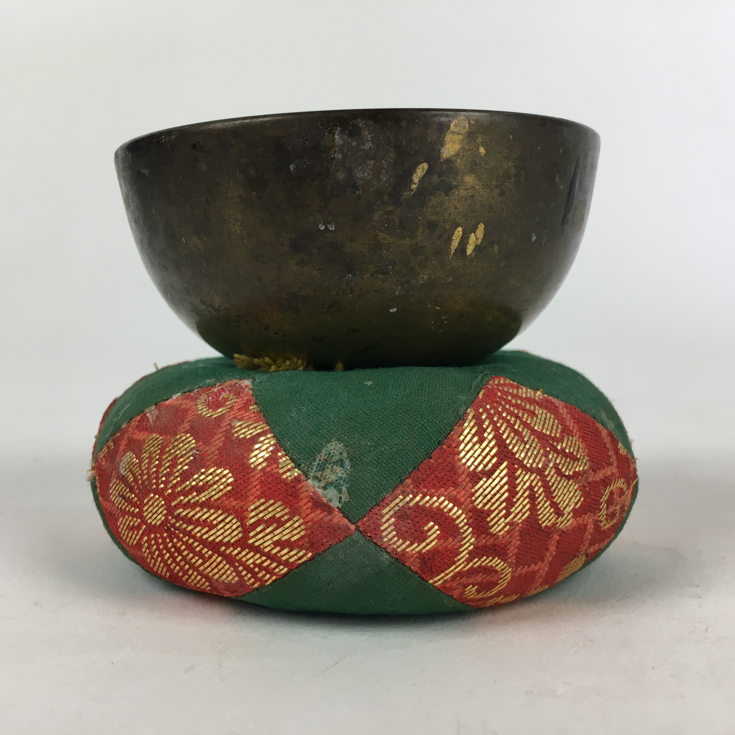 Japanese Buddhist Altar Fitting Vtg Orin Bell Singing Bowl Pillow Striker BU722