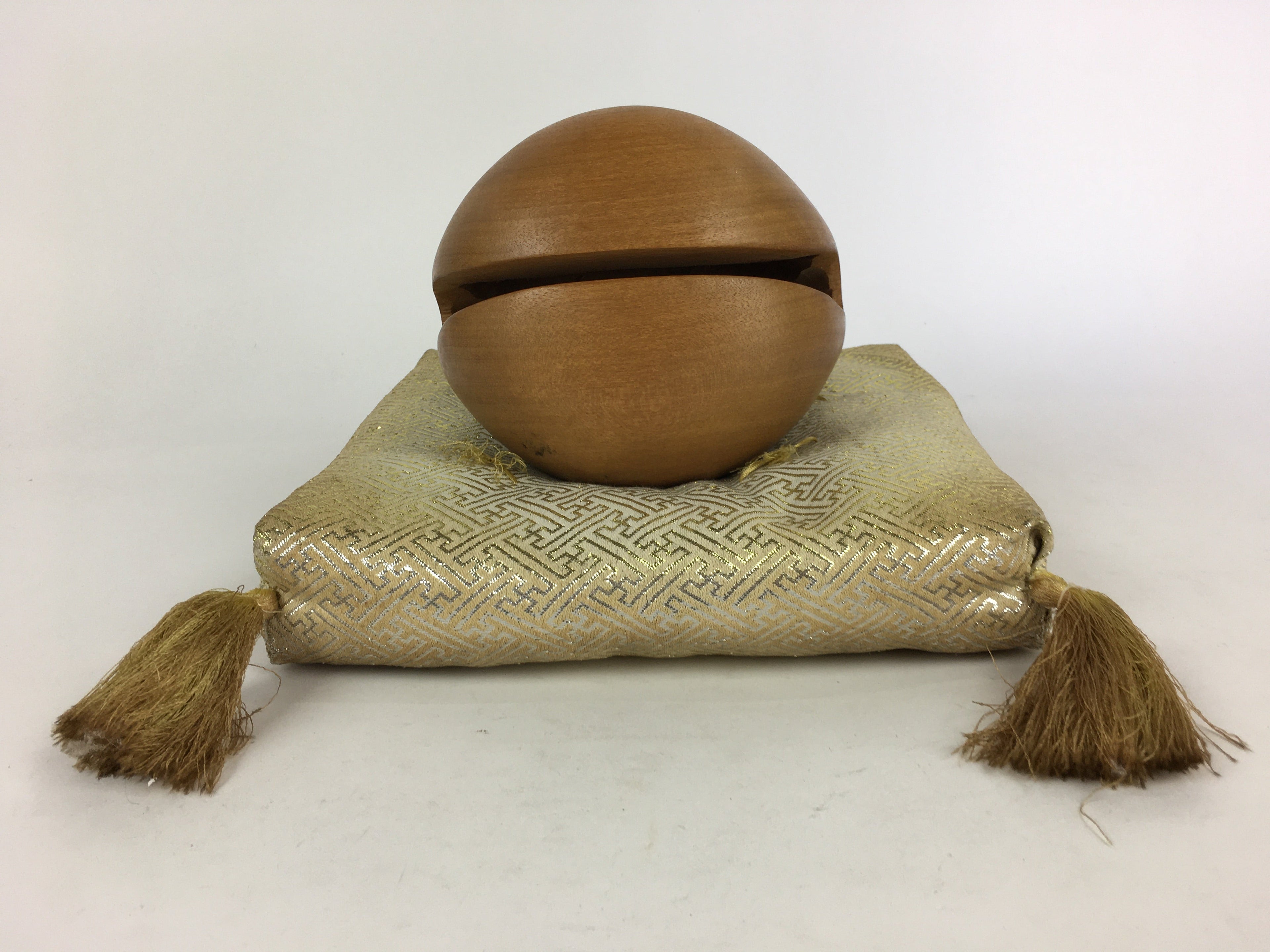 Japanese Buddhist Altar Fitting Vtg Wood Carving Drum Mokugyo BU731