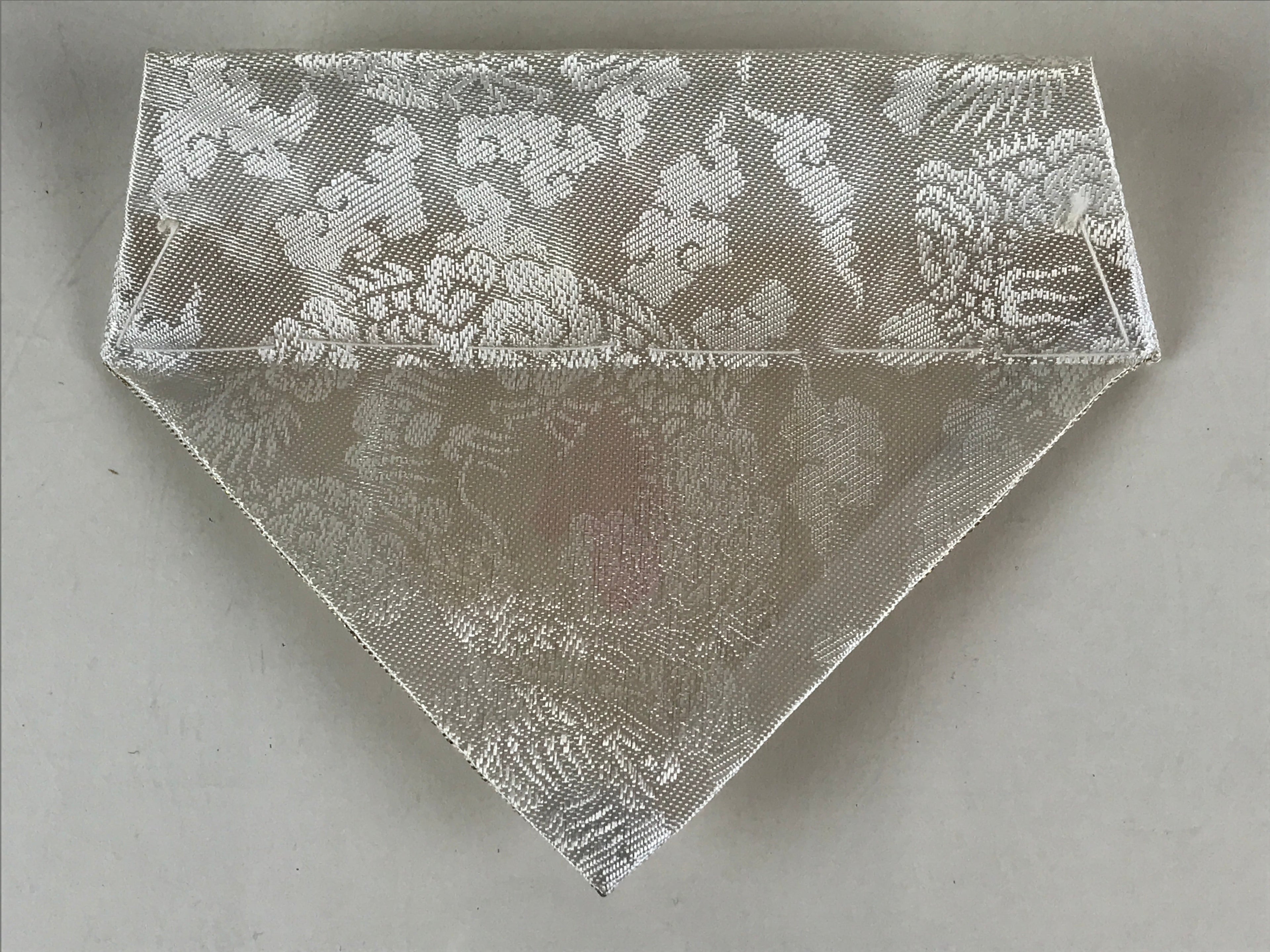 Japanese Buddhist Altar Table Cloth 15cm Uchishiki Triangle Vtg Uwajoku BU787