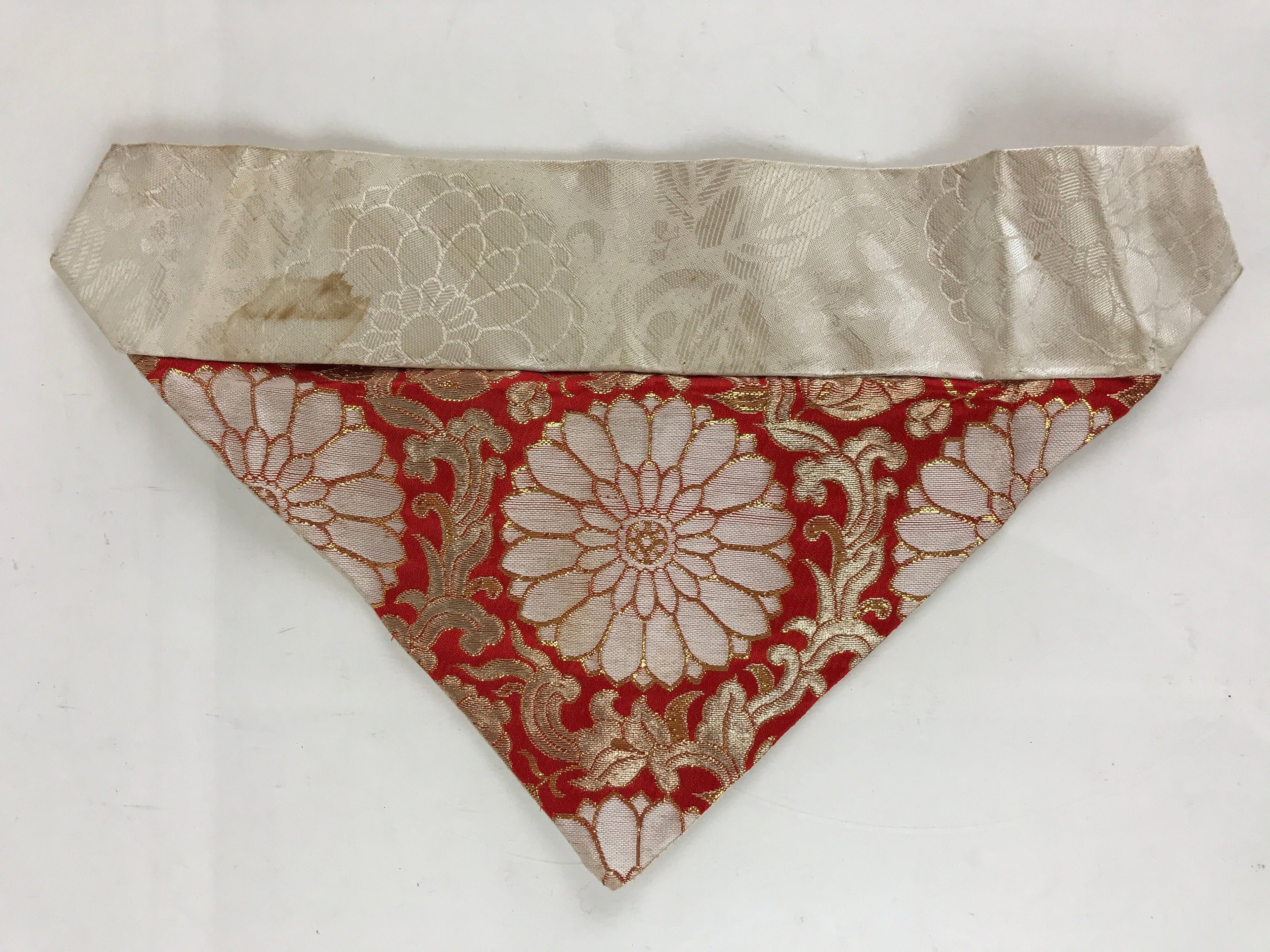 Japanese Buddhist Altar Table Cloth 24cm Uchishiki Vtg Triangle Uwajoku BU789