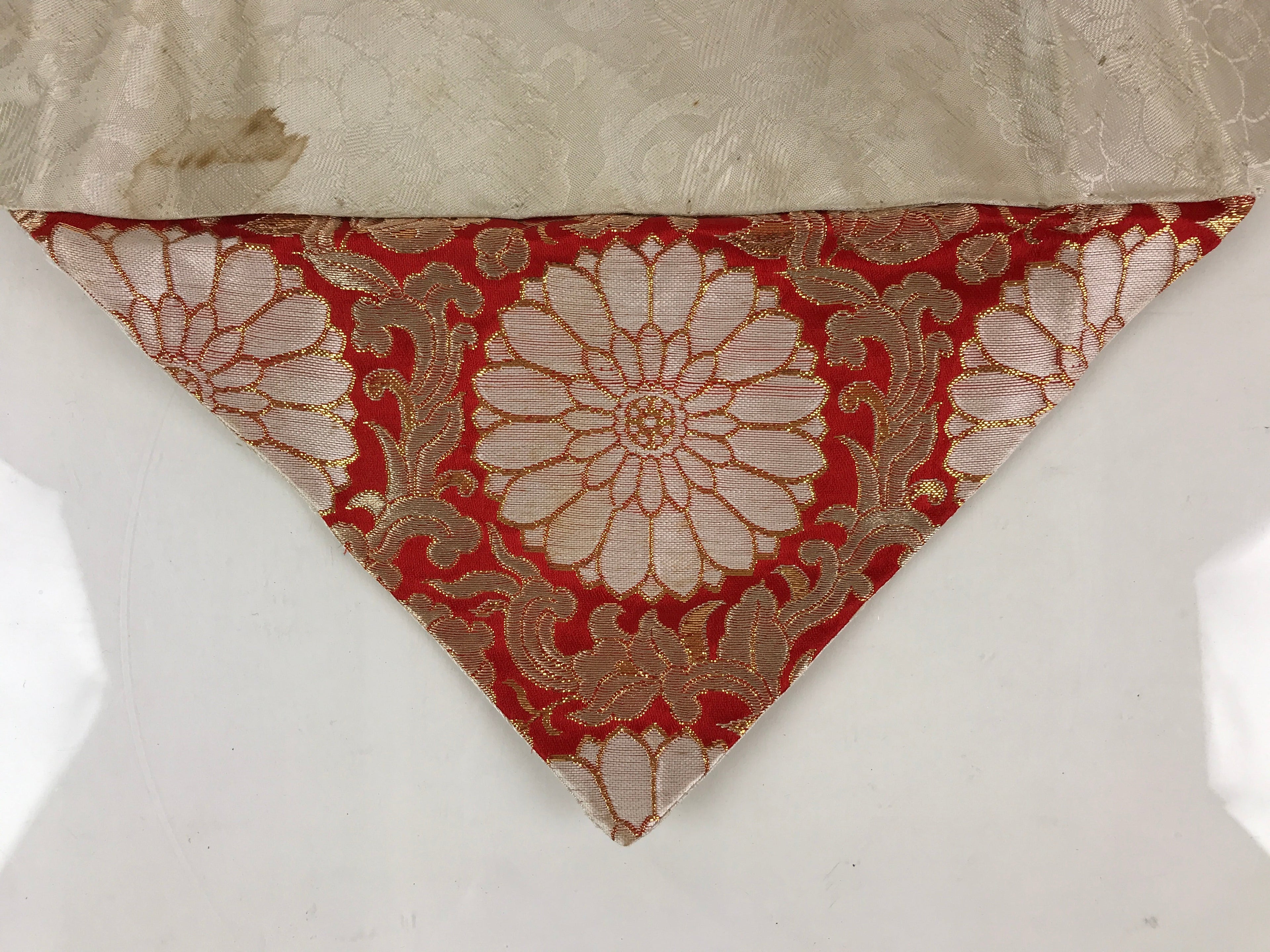 Japanese Buddhist Altar Table Cloth 24cm Uchishiki Vtg Triangle Uwajoku BU789