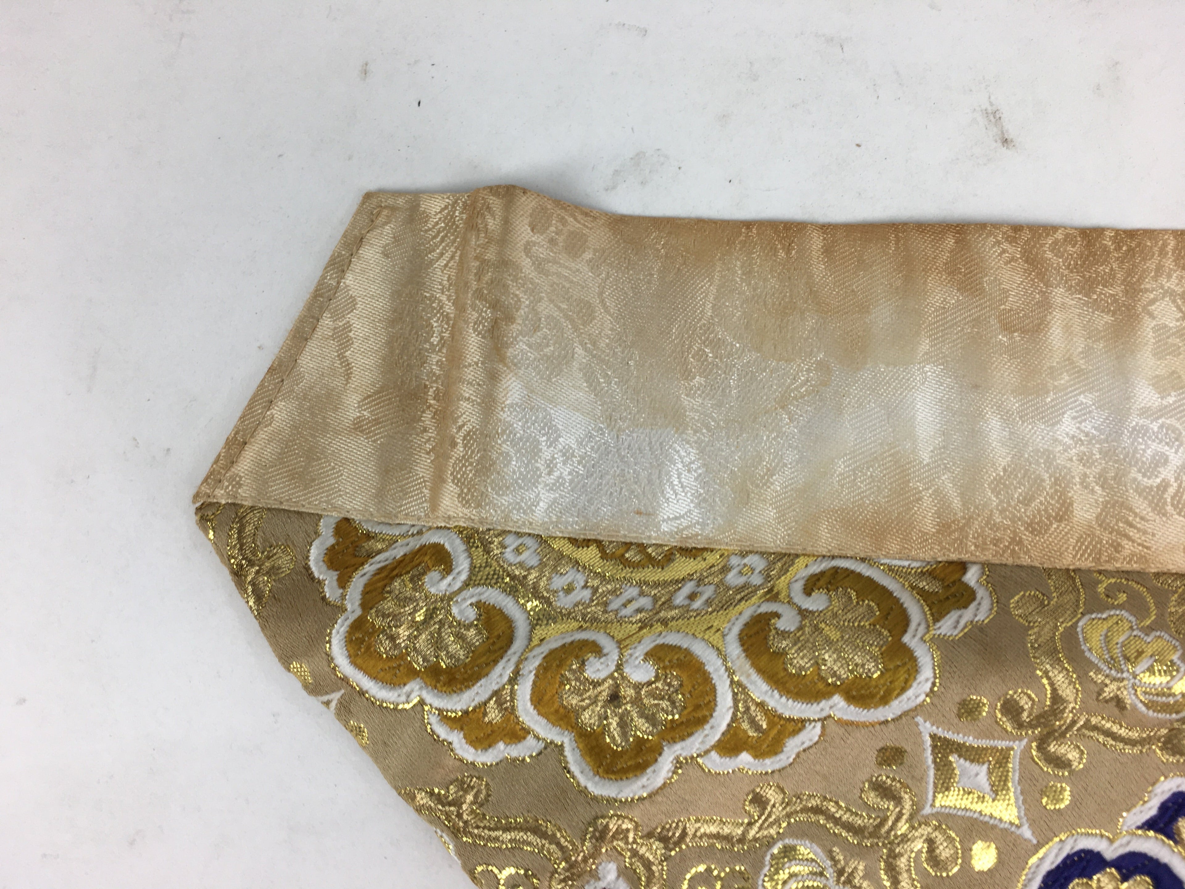 Japanese Buddhist Altar Table Cloth 41cm Uchishiki Triangle Flower Maejoku BU645