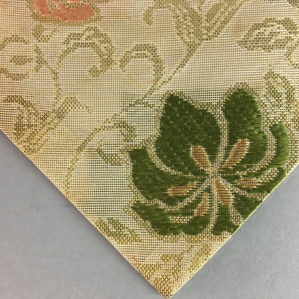 Japanese Buddhist Altar Table Cloth 67.5cm Uchishiki Gold Floral Kyozukue B779