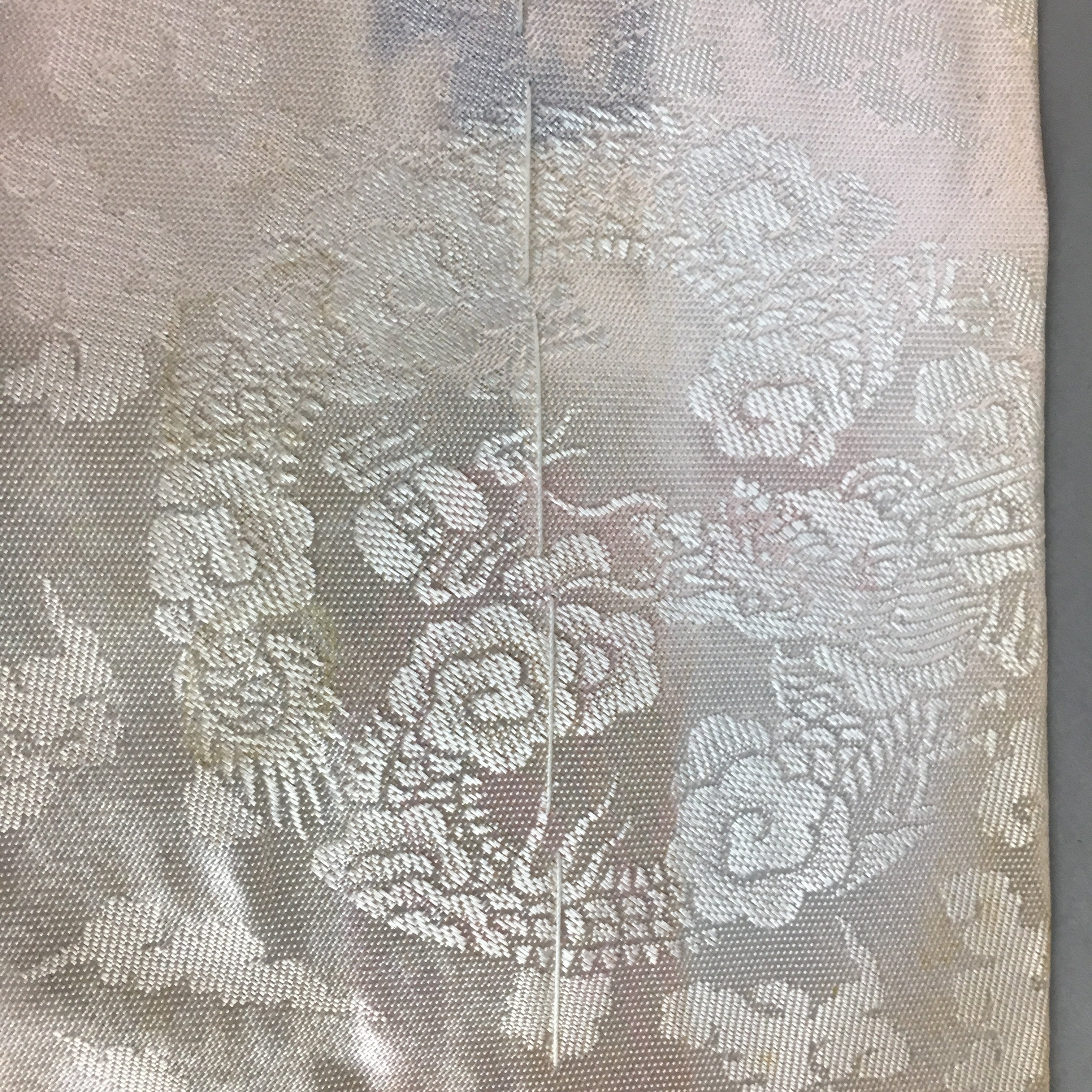 Japanese Buddhist Altar Table Cloth 67.5cm Uchishiki Gold Floral Kyozukue B779
