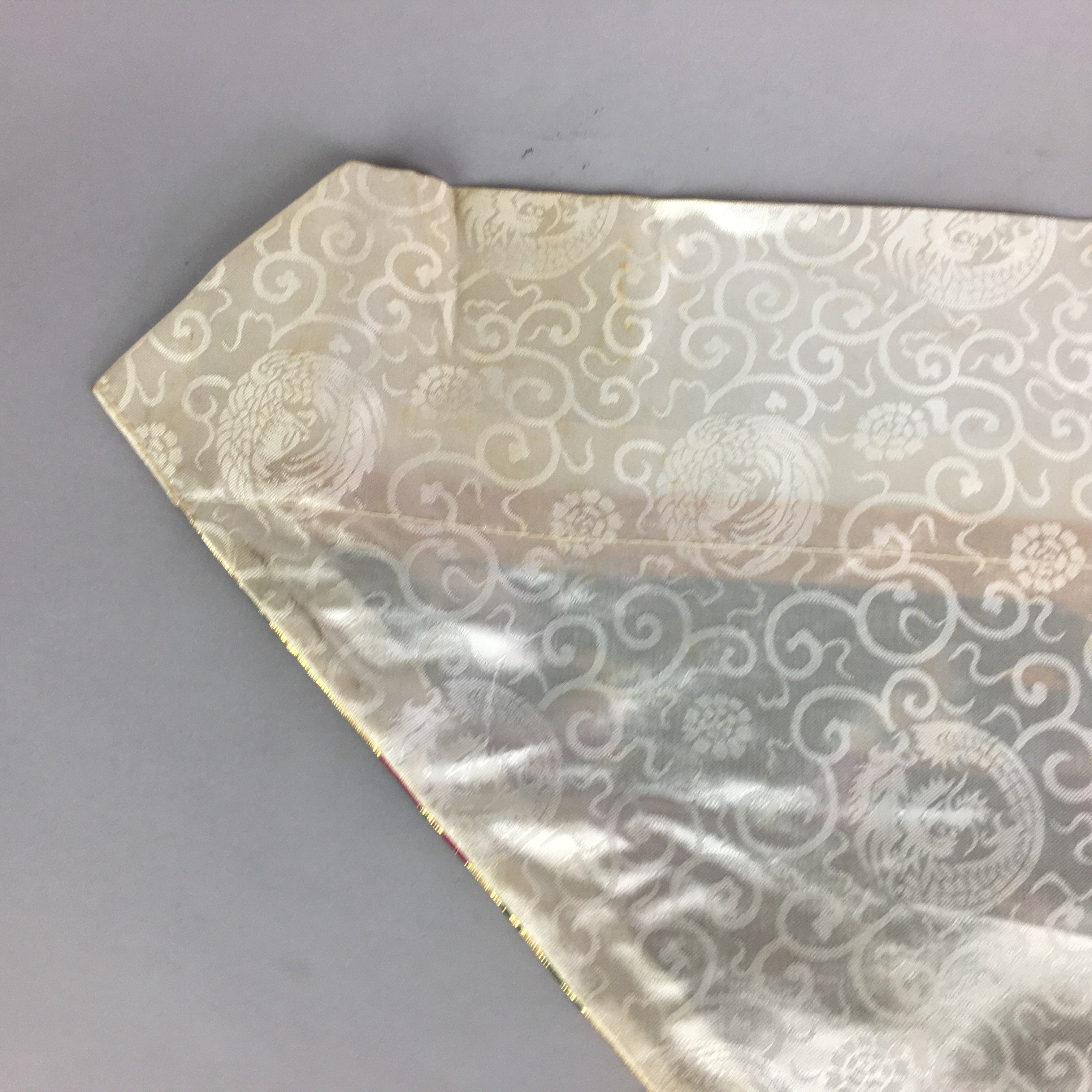 Japanese Buddhist Altar Table Cloth 69.5cm Uchishiki Gold Floral Kyozukue BU399