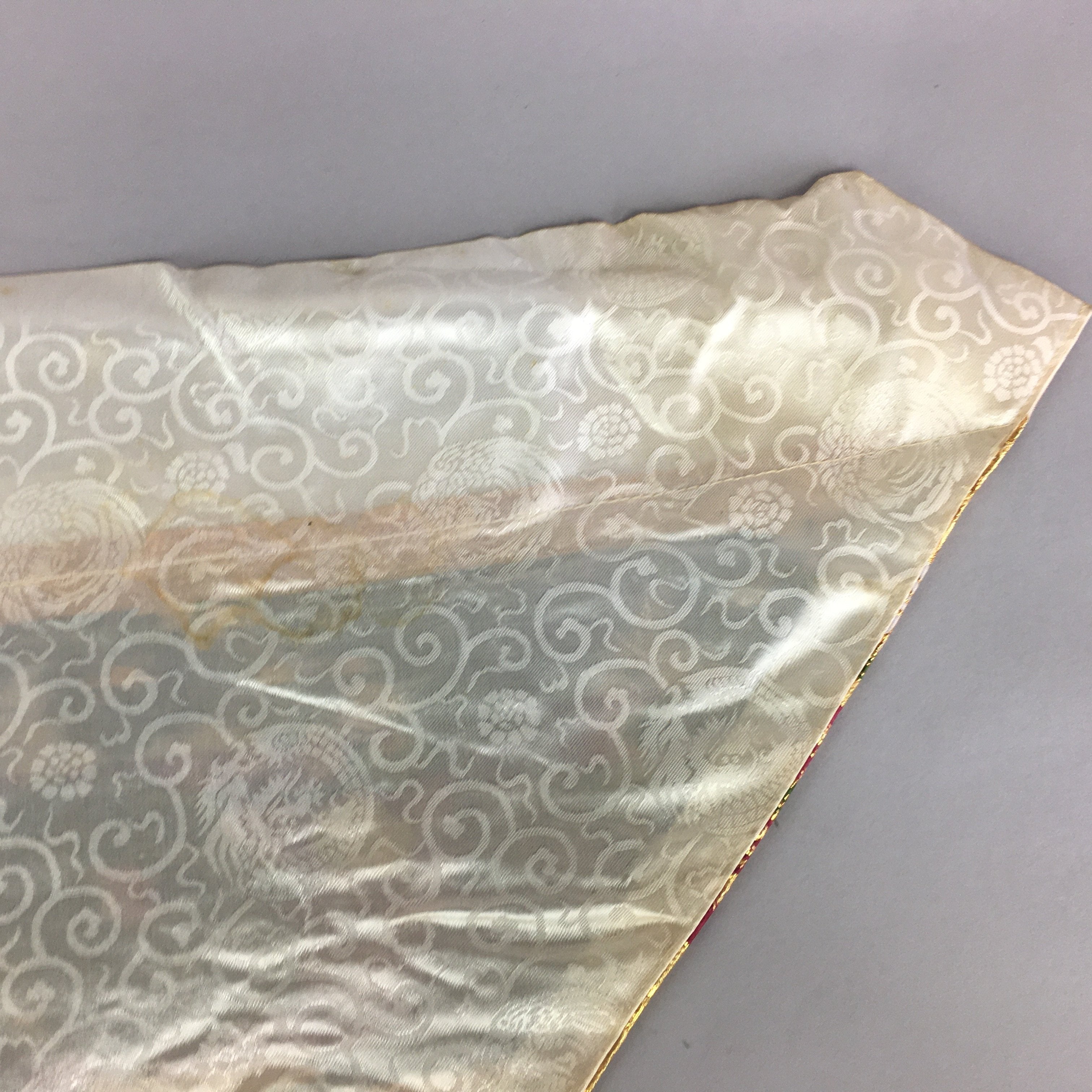 Japanese Buddhist Altar Table Cloth 69.5cm Uchishiki Gold Floral Kyozukue BU399